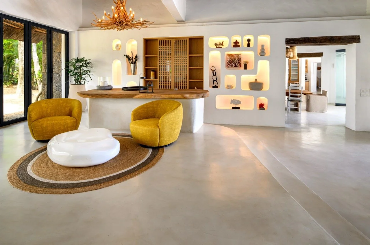 Sable et Mer Villa Project by Cemtech - Béton Ciré Flooring - Living Room