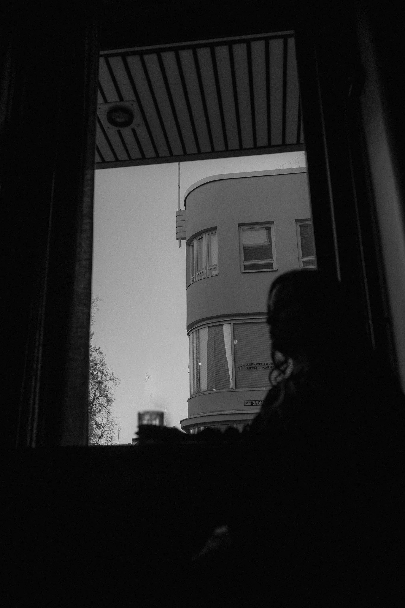 Jos joulukuussa tulee uusia kohteita, ota ne sis&auml;&auml;n ja siirr&auml; valmistelu meille.

Hankimme tarvittavat asiakirjat, sy&ouml;t&auml;mme kohteet j&auml;rjestelm&auml;&auml;n, selvit&auml;mme tiedot ja toimitamme kohteen sinulle valmiina j