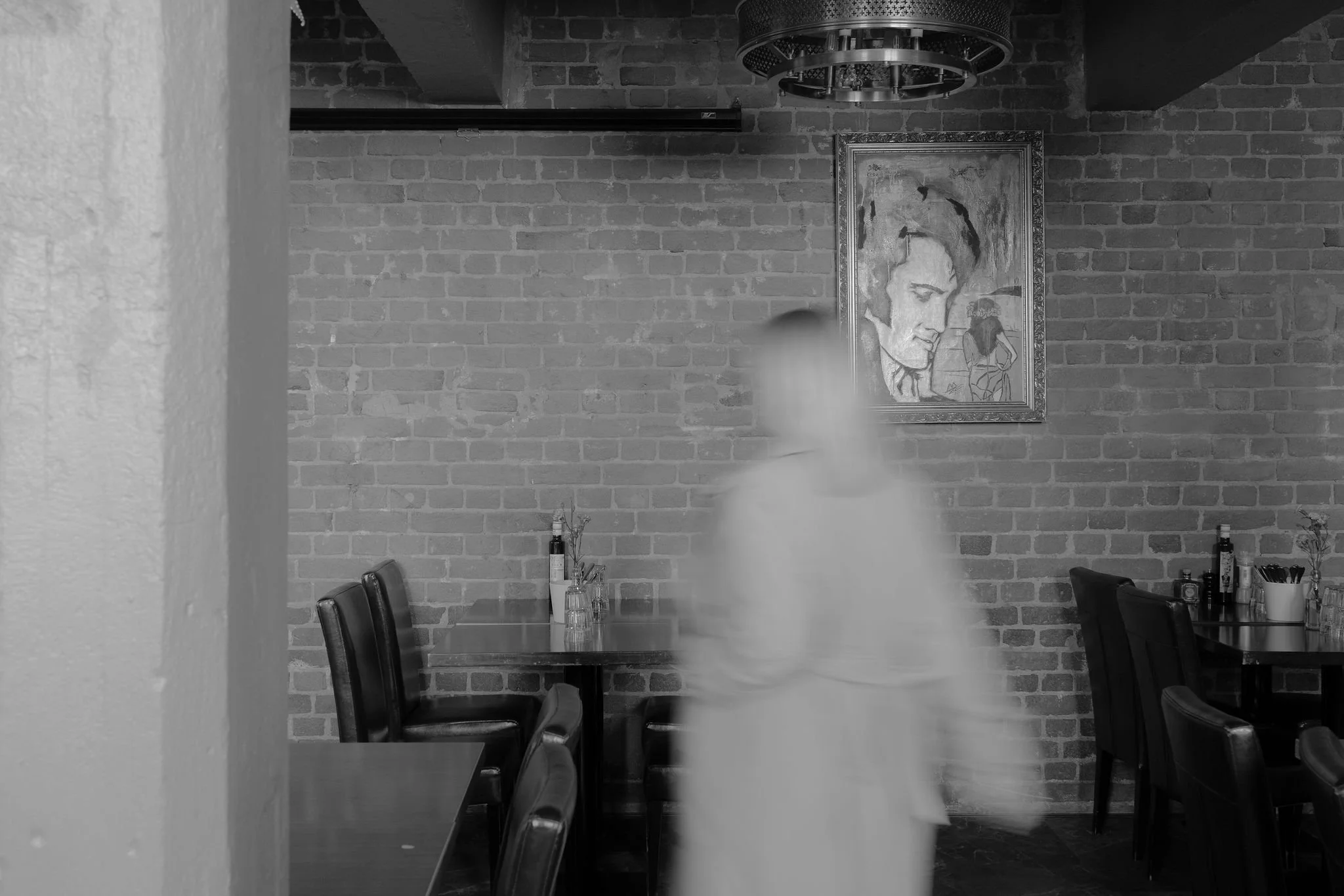 Yll&auml;tt&auml;v&auml;n moni haaste syntyy tilanteista, joissa asioita joudutaan selvitt&auml;m&auml;&auml;n vasta myynnin ollessa jo k&auml;ynniss&auml;. Kun olennaiset tiedot ovat koossa jo ennen myynnin aloitusta, tarve kesken prosessin teht&aum