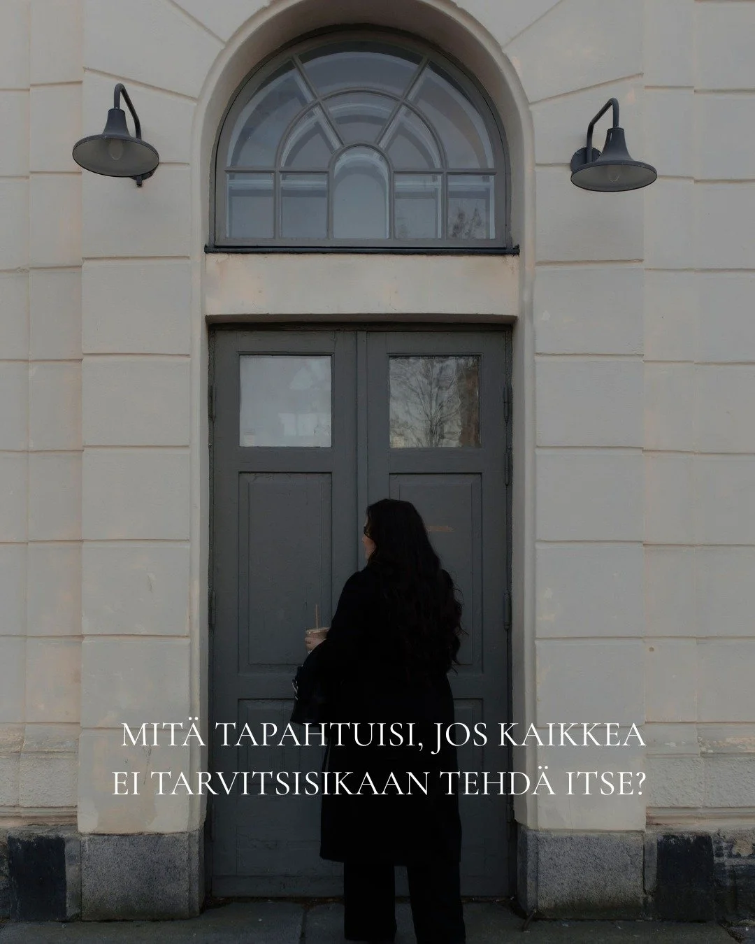 V&auml;litt&auml;j&auml;n ty&ouml;ss&auml; riitt&auml;&auml; teht&auml;v&auml;&auml;, jota kukaan muu ei voi tehd&auml; puolestasi.

Asiakkaan kohtaaminen. N&auml;yt&ouml;t ja neuvottelut. Kaupan rakentaminen.

Siksi kaikkea muuta ei tarvitsekaan pit