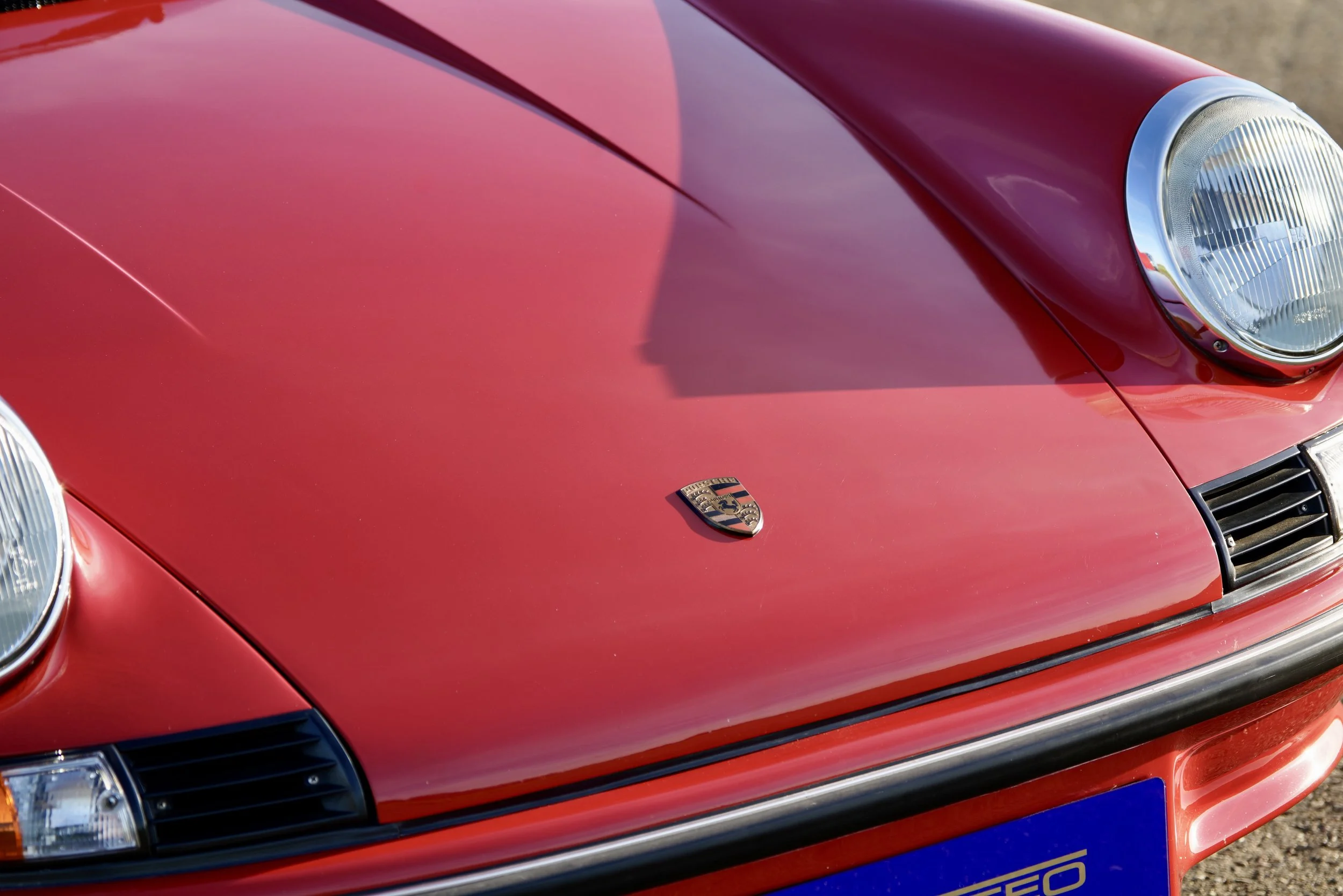 9. Carrera RS - Bonnet.JPG