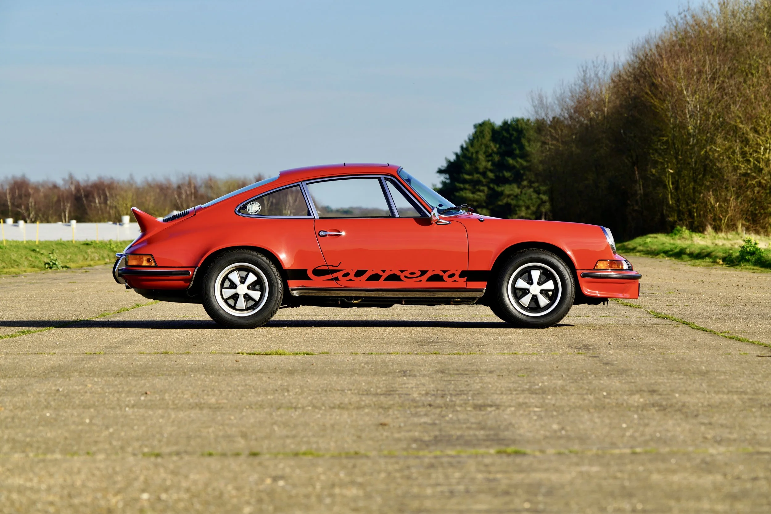 6. Carrera RS - Off side.JPG
