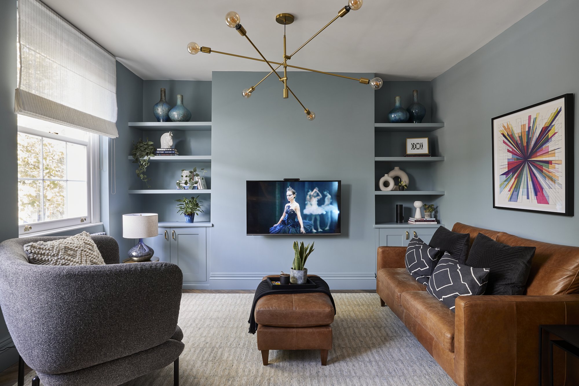 Bhavin-Taylor-Design---Oval-Apartment-Living-Room-1.jpg
