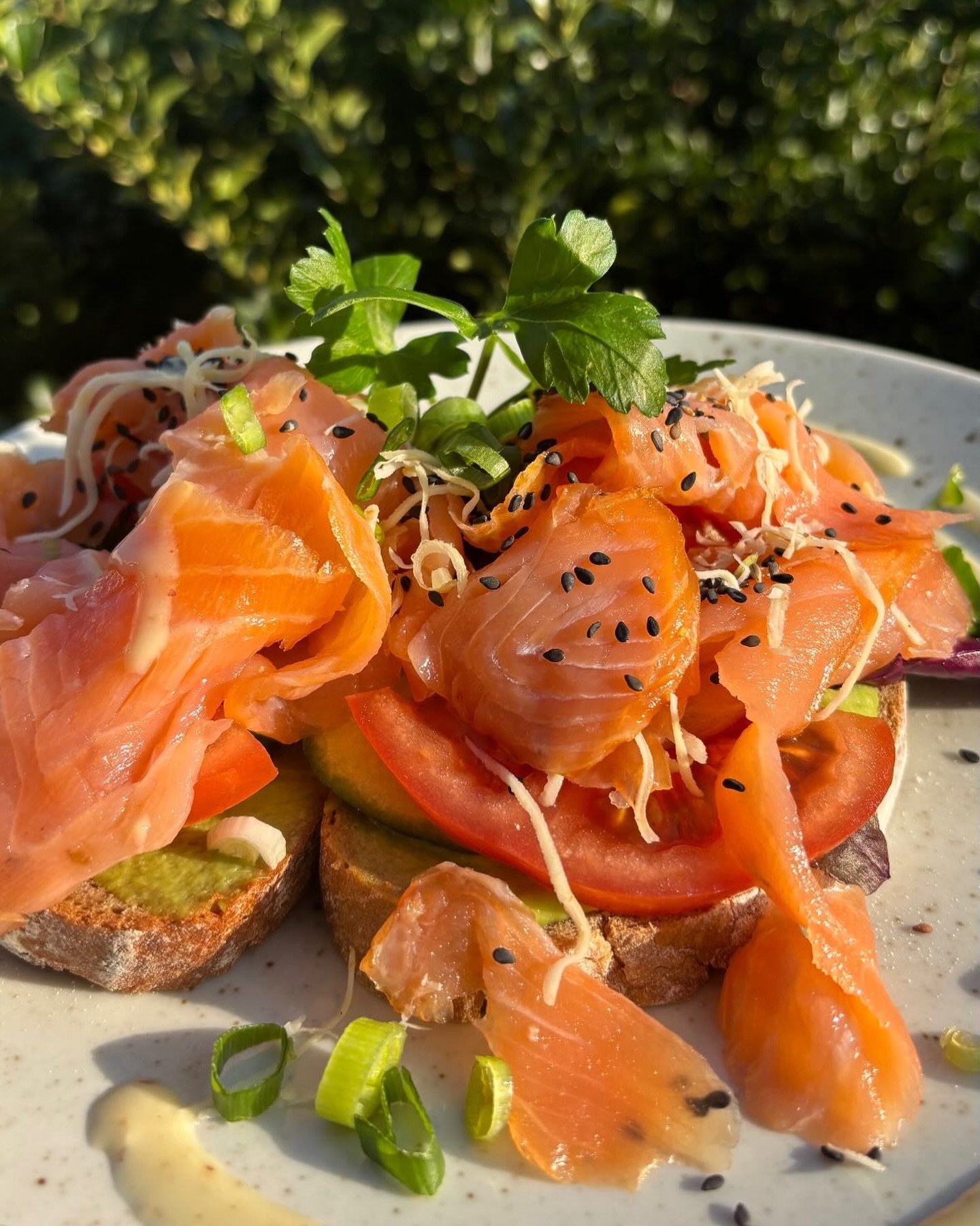 Lachsstulle ❤️

Einfach ein Klassiker!!

#lachs #stulle #caf&eacute; #genussreichseligenstadt #seligenstadt