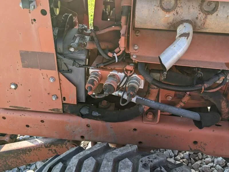 Image of right side engine on a 1997 Ditch Witch 3700 Trencher sold by Maverick, Inc. located in Story City, Iowa