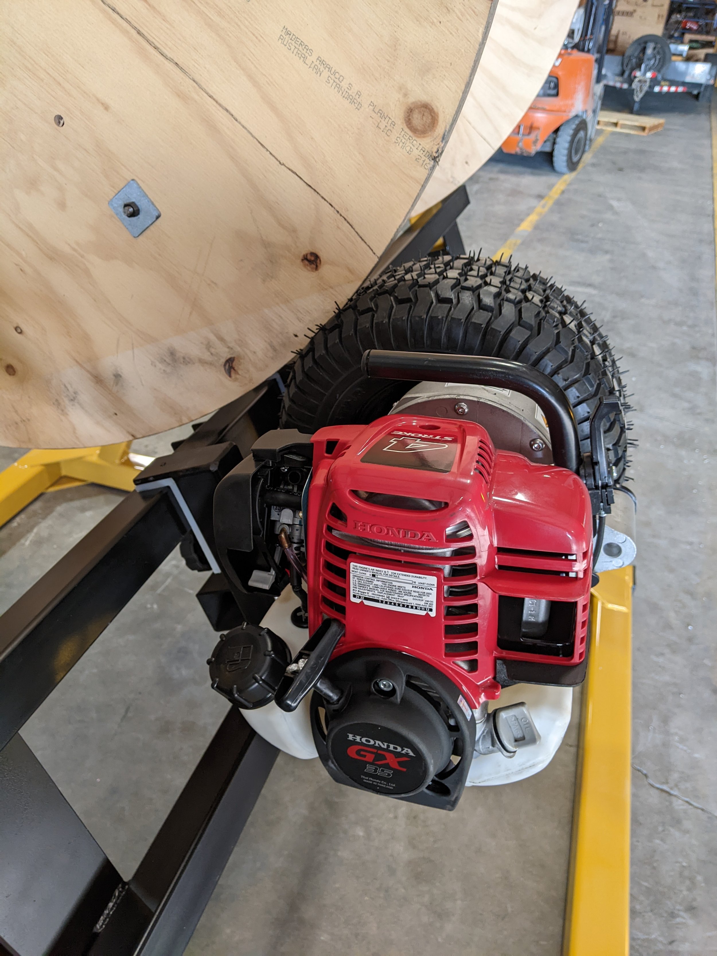 Top view of reel stand gas powered rewind