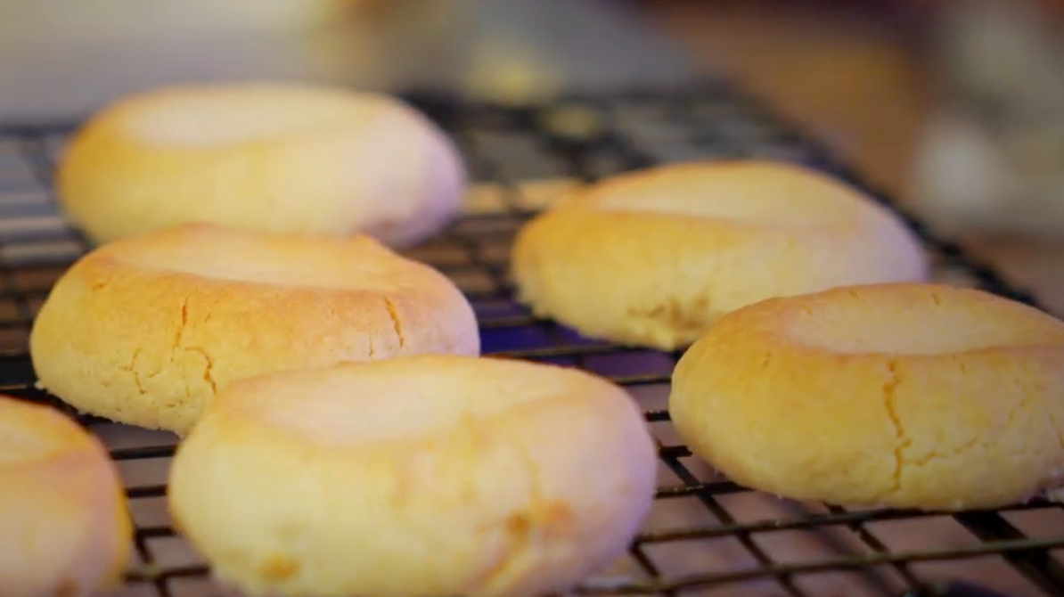 Quick and Easy Ghraybeh Cookies