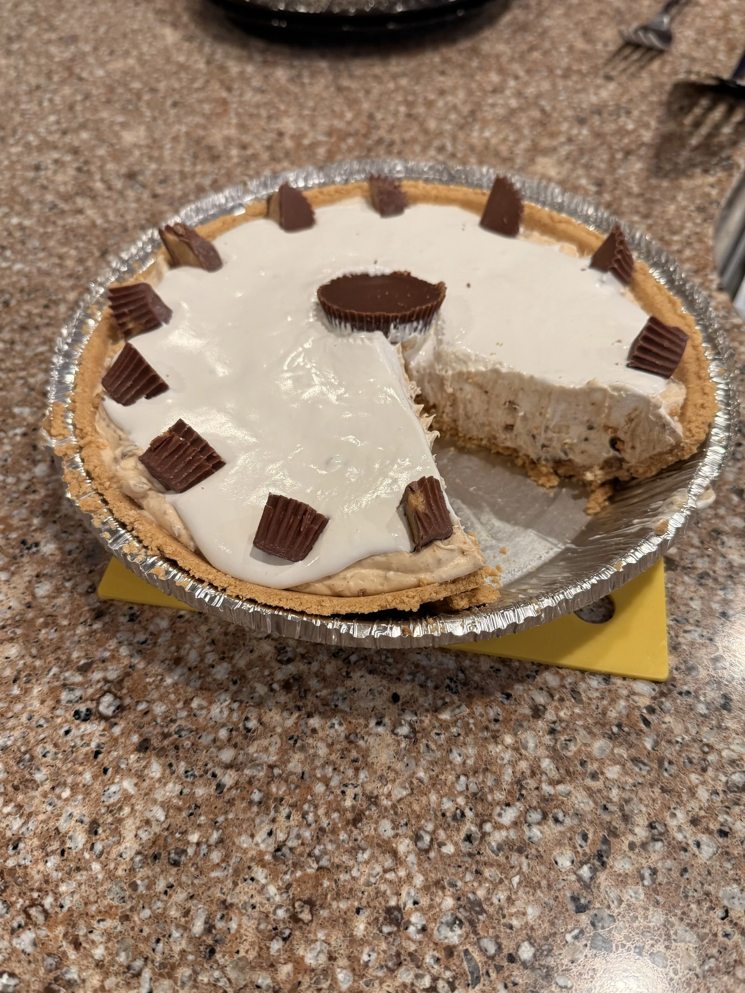 No-Bake Peanut Butter Pie