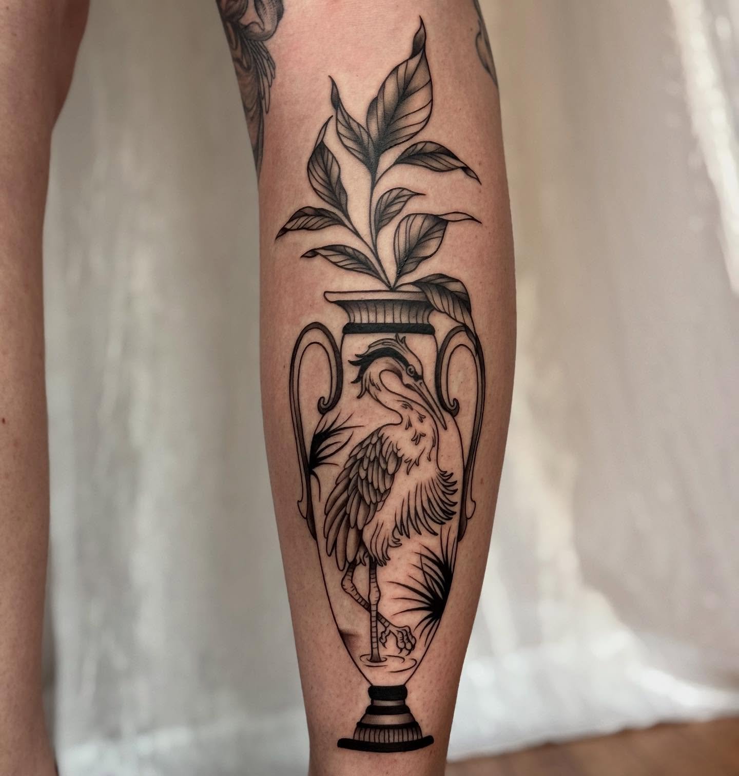 Booking for June ☀️
.
📍 @electricpeachtattooco 
.
#tattoo #cranetattoo #calftattoo #art #artist #tattooartist #murfreesboro #murfreesborotn #downtownmurfreesboro