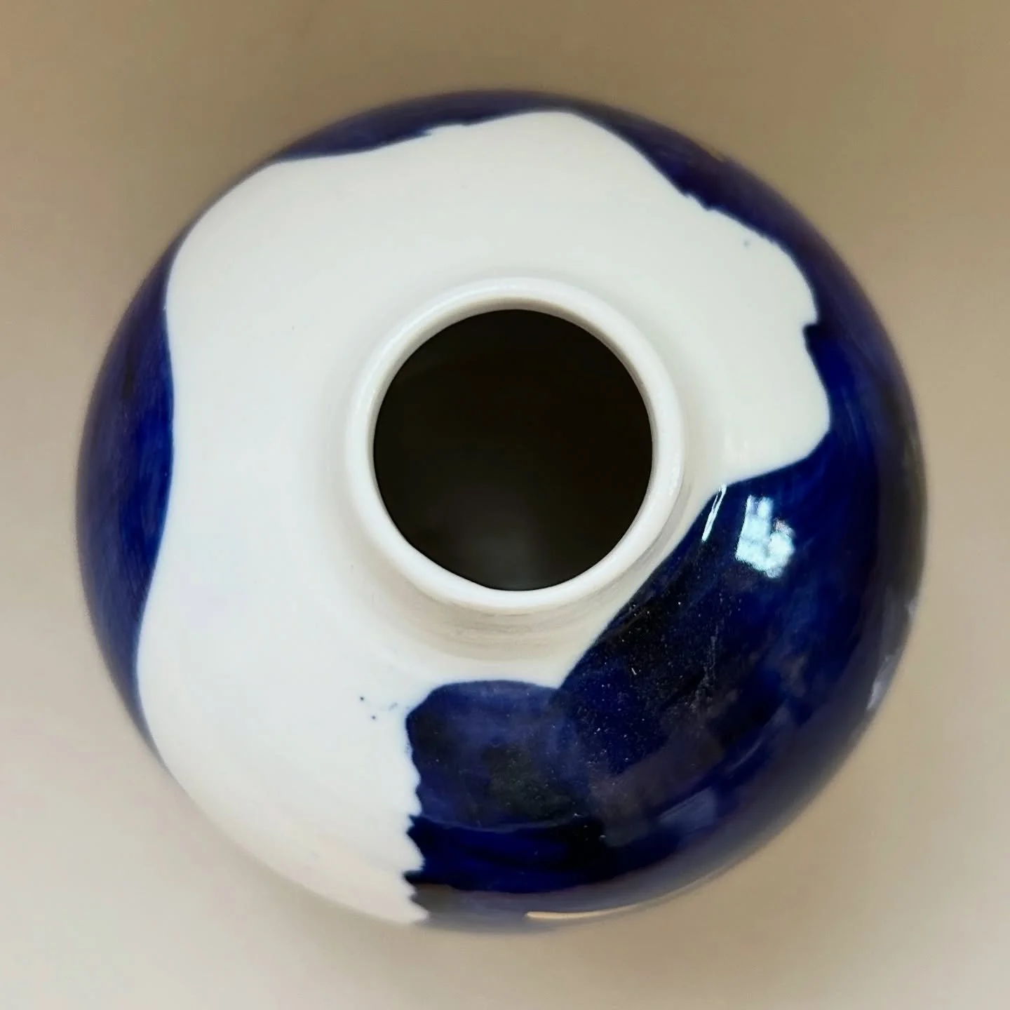 Bottle #porcelainbottle #colbaltblue #porcelaincollection