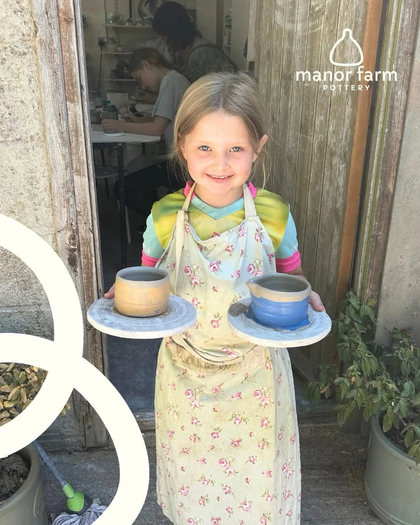 Just a few weeks to go of the summer holidays. I am running a Summer Camp for Children 8-17yrs old at Manor Farm Pottery on the 21st and 28th August.

Find out more here - https://www.suzanne-king.com/childrens-workshops