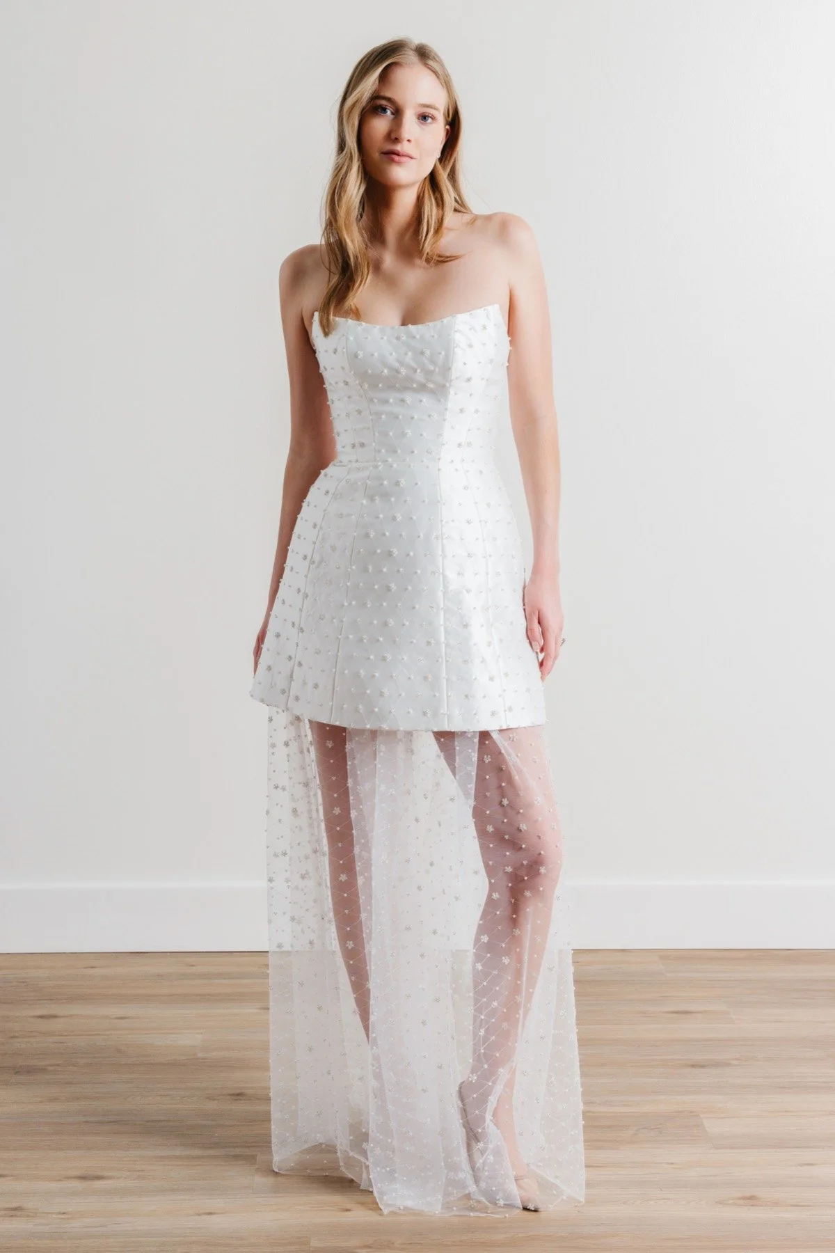 Robe_courte_moderne