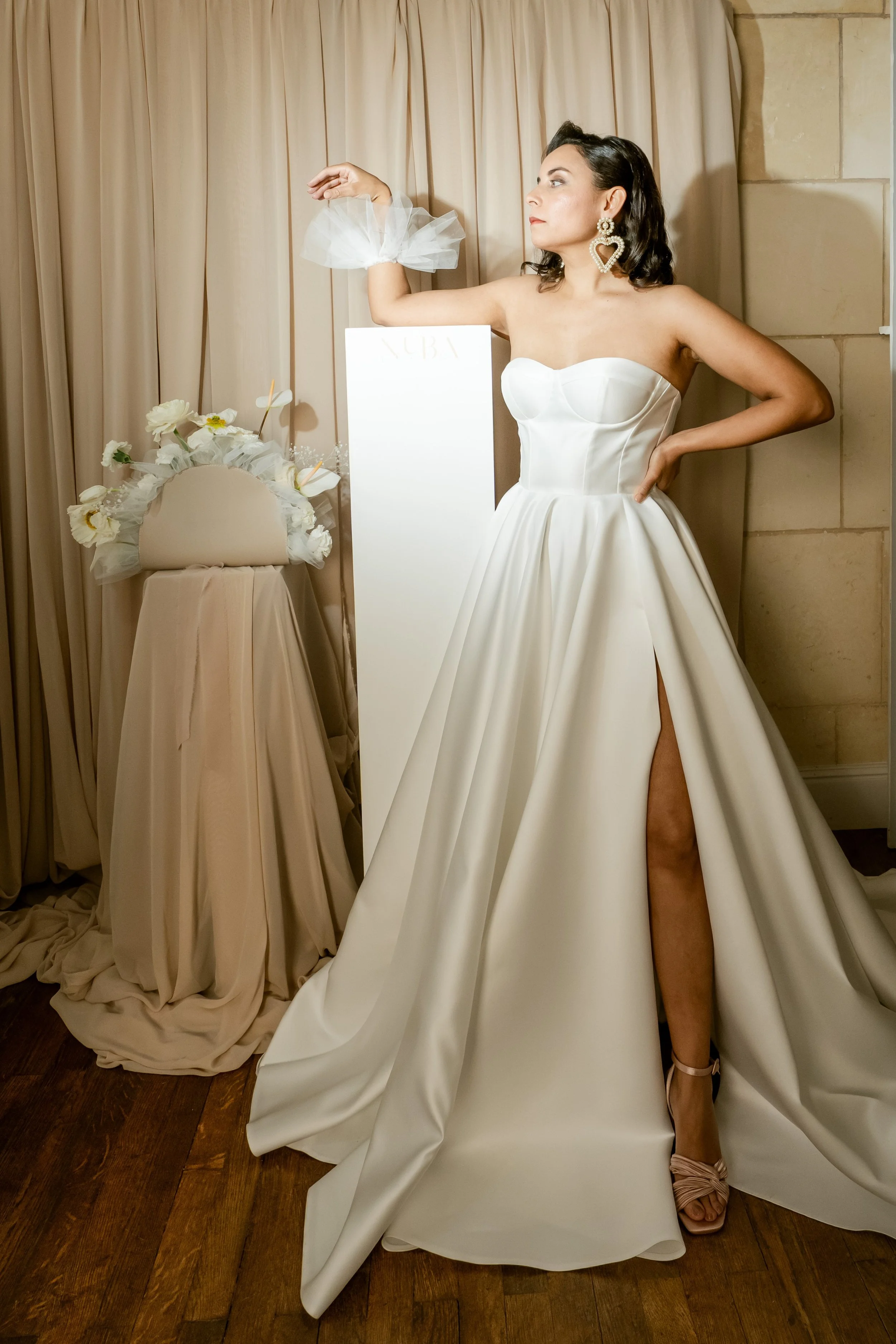 Robe_mariee_bustier_satin_La_Rochelle