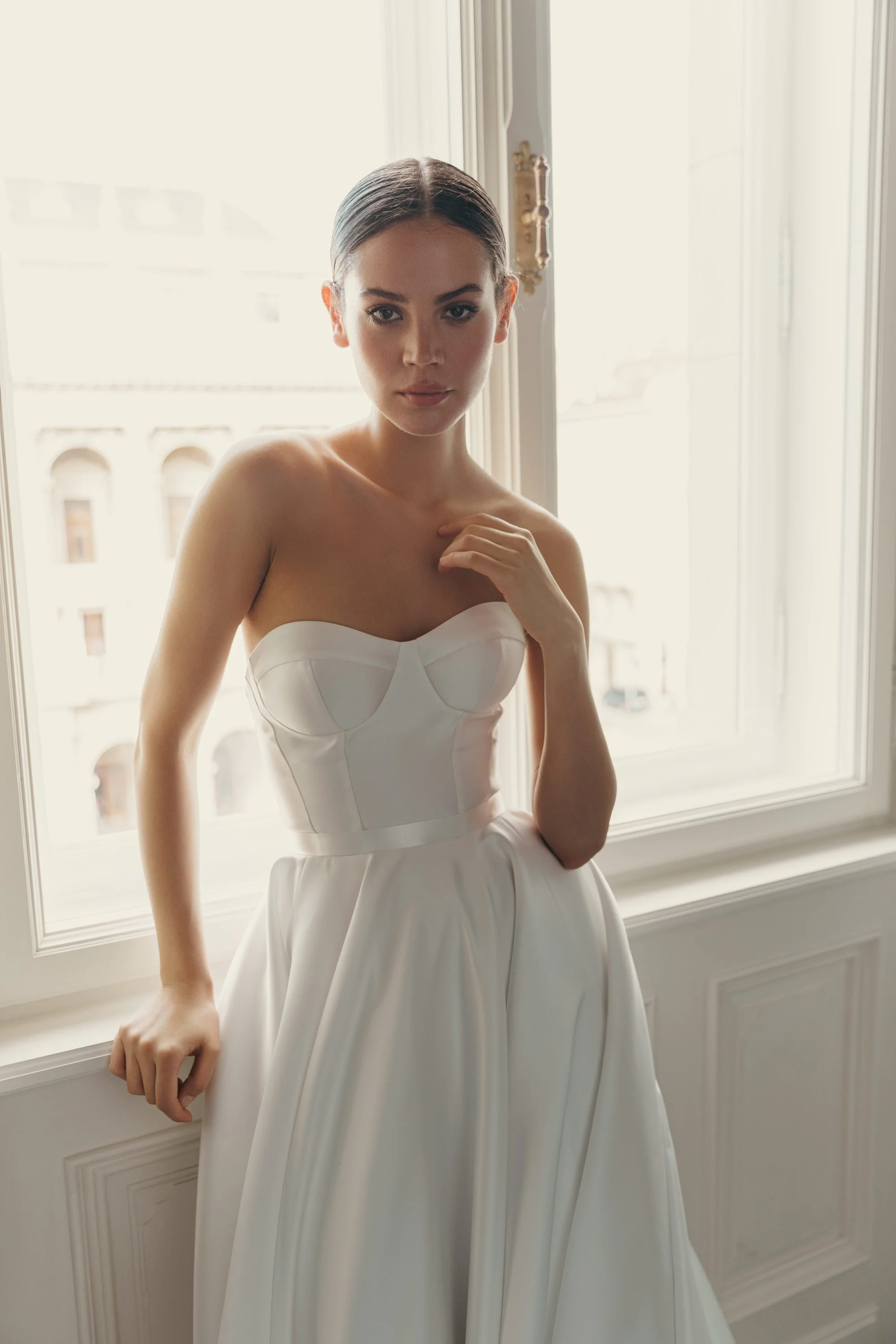 Robe_bustier_satin_La_Rochelle.jpg