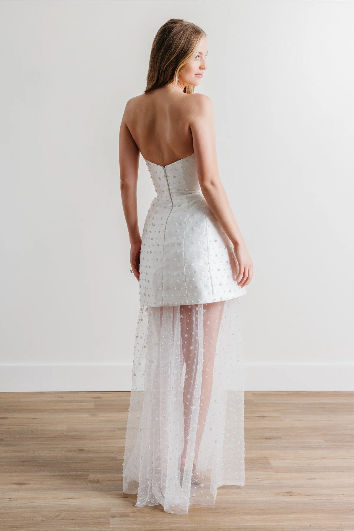 Robe_courte_perles