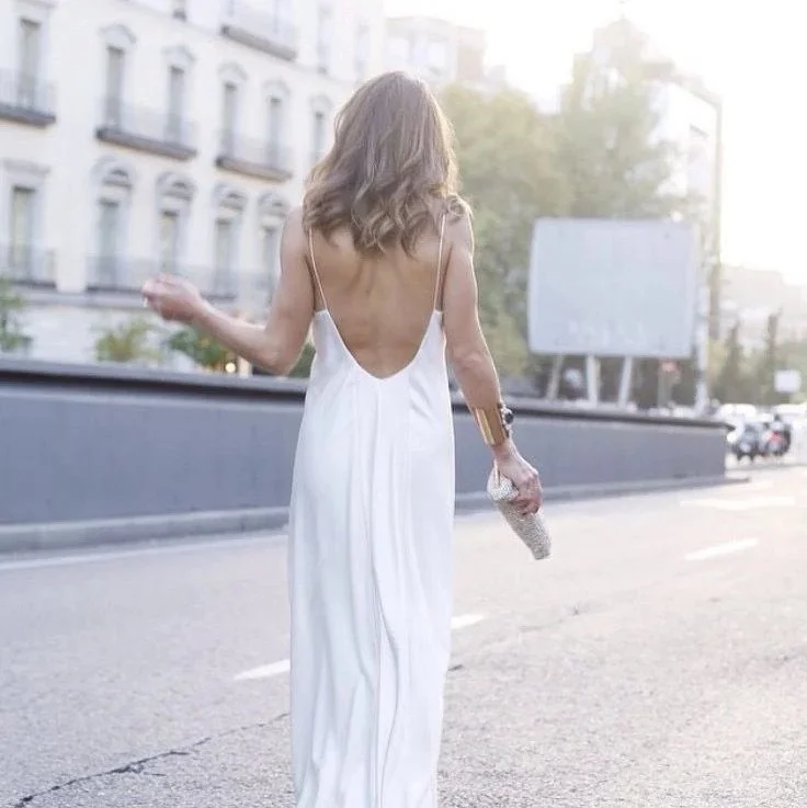Robe_de_mariée_dos_nu