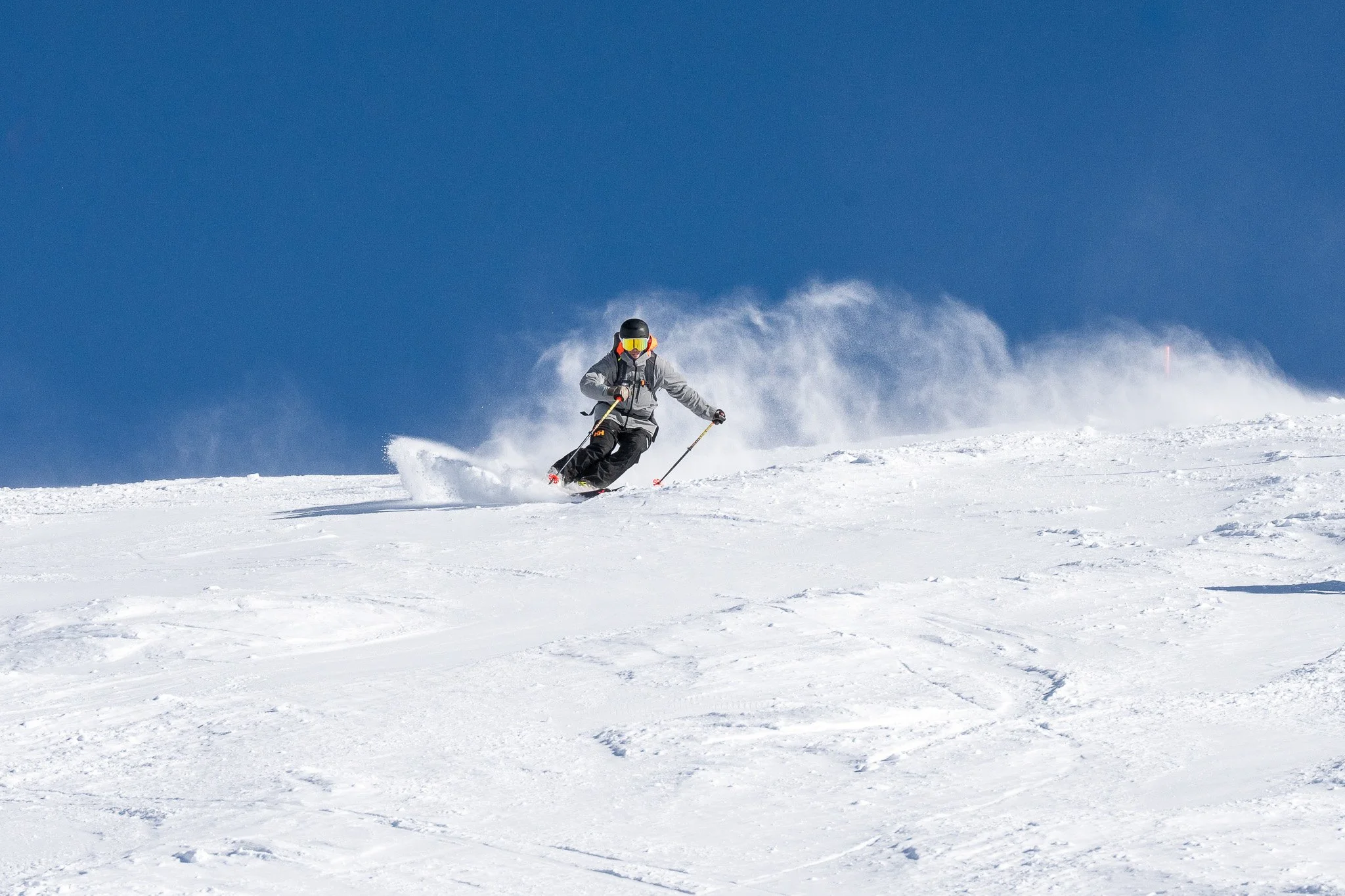 Powder ski lesson