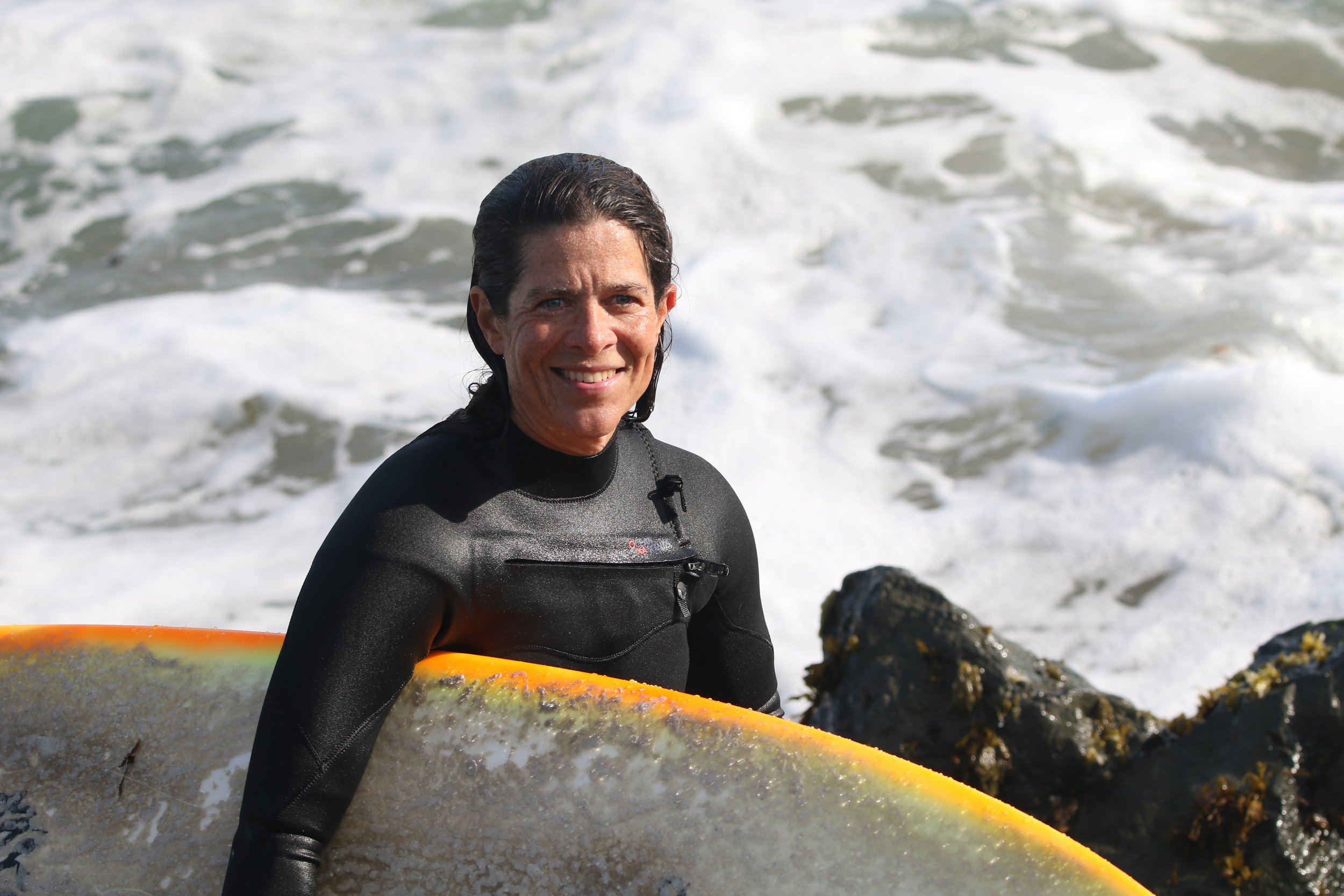 WOMENS 4/3mm Hooded Wetsuit