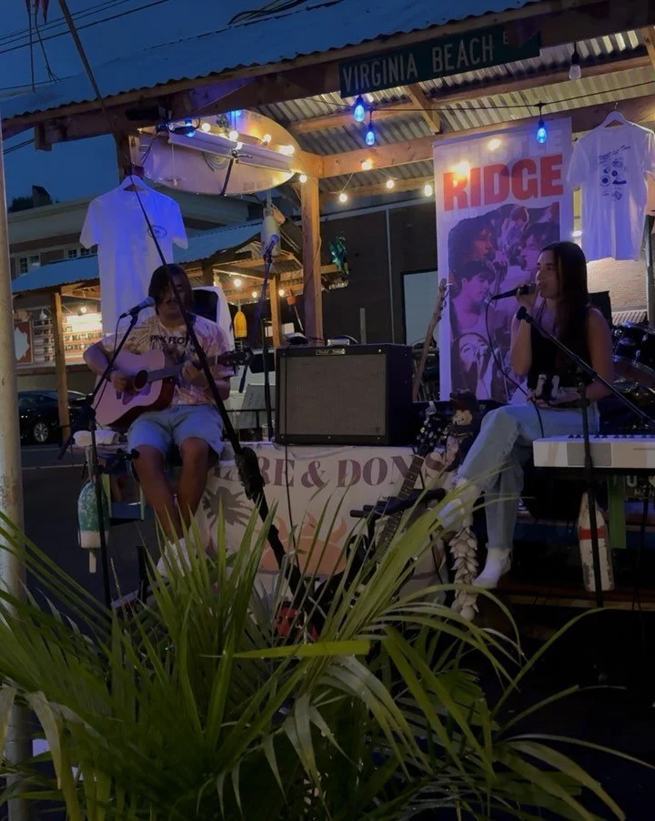 &ldquo;iconic duet alert 🚨🚨&rdquo; - @juliantbrown