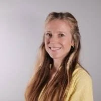 Olenka Lawrenson bio .jpeg