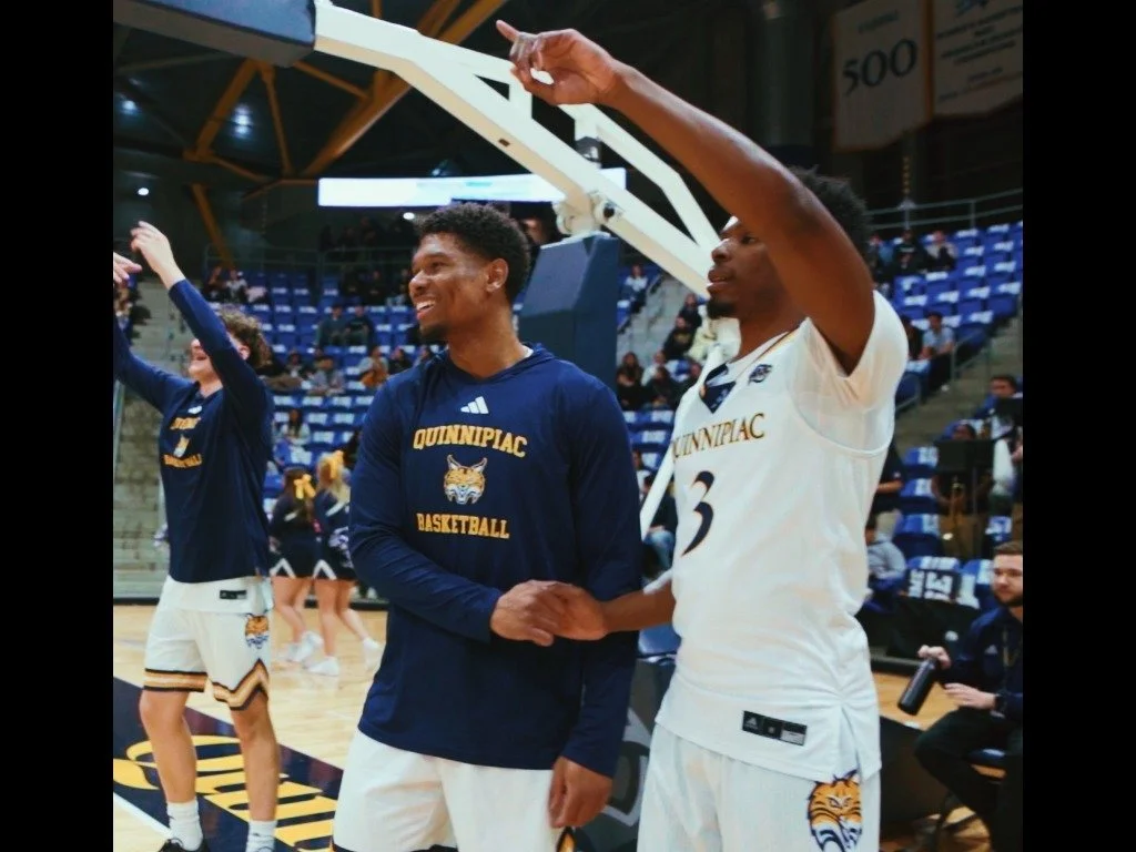 Edits and selects from late January until now. Enjoy

#ncaabasketball #adobe #adobepremiere #premierepro #davinciresolve #colorgrading #sportsvideography