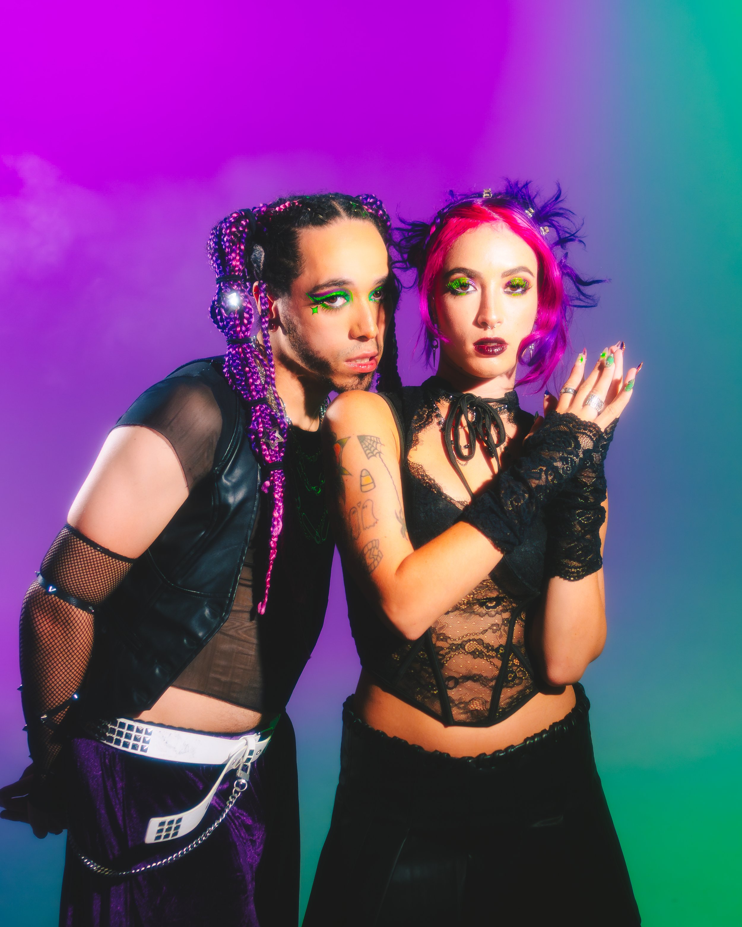 HONEY REVENGE GET THEIR SWEET REVENGE WITH NEW SINGLE “POISON APPLE BABY”