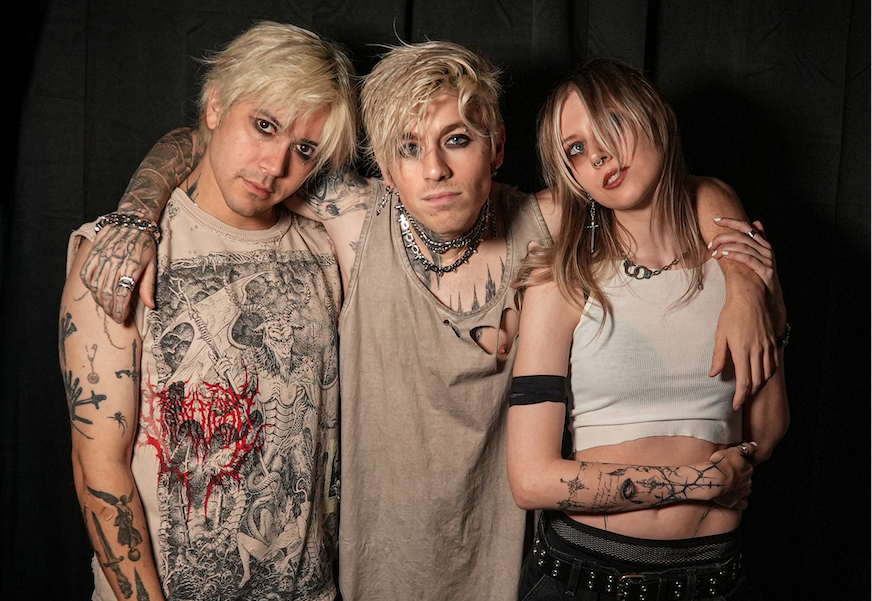 TX2 Centers the Spotlight on Die Alone with the Release of End Of Us