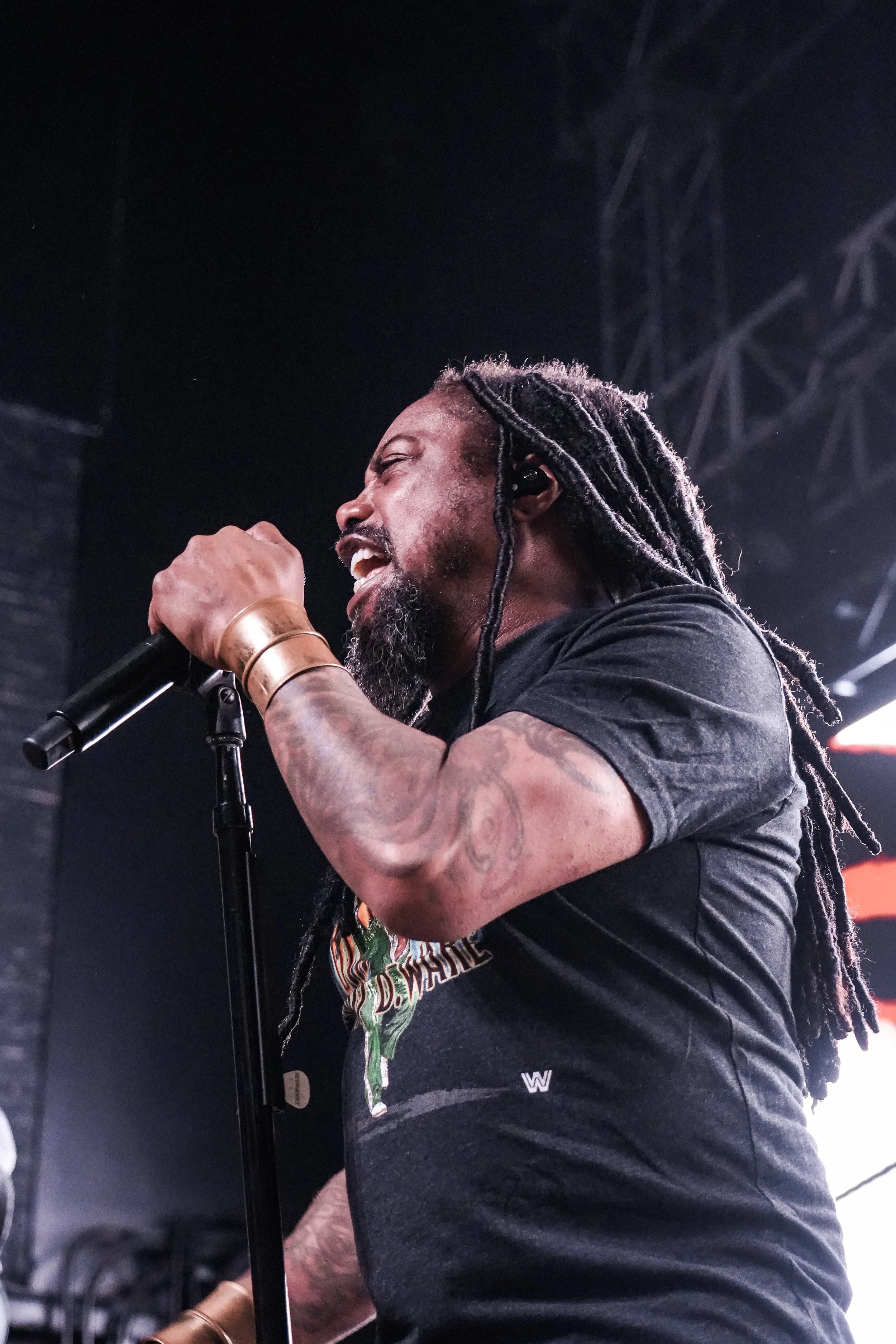 Sevendust2.jpg