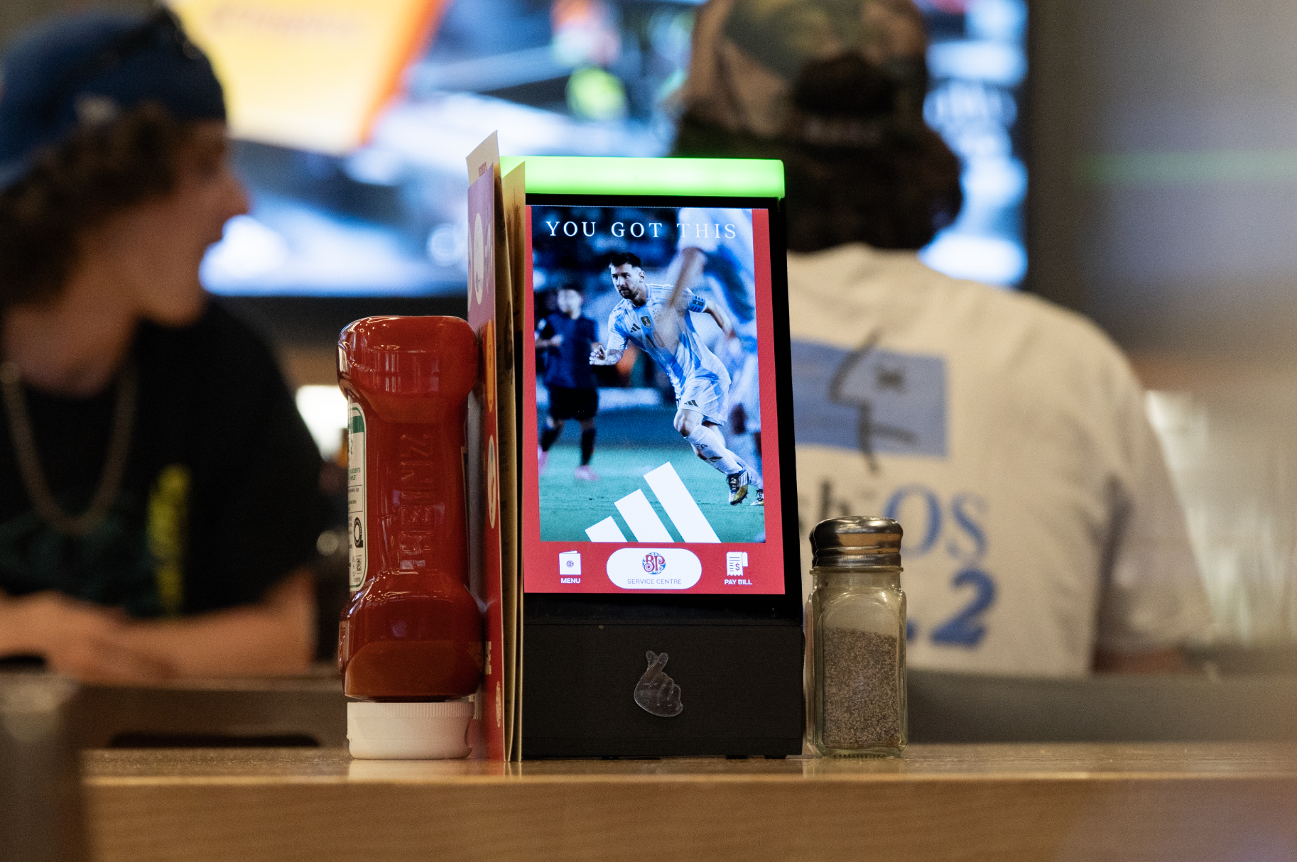 UB Media Partners with Oongalee to Expand Canada's Largest Digital Restobar Media Offering with Interactive Tabletop Advertising