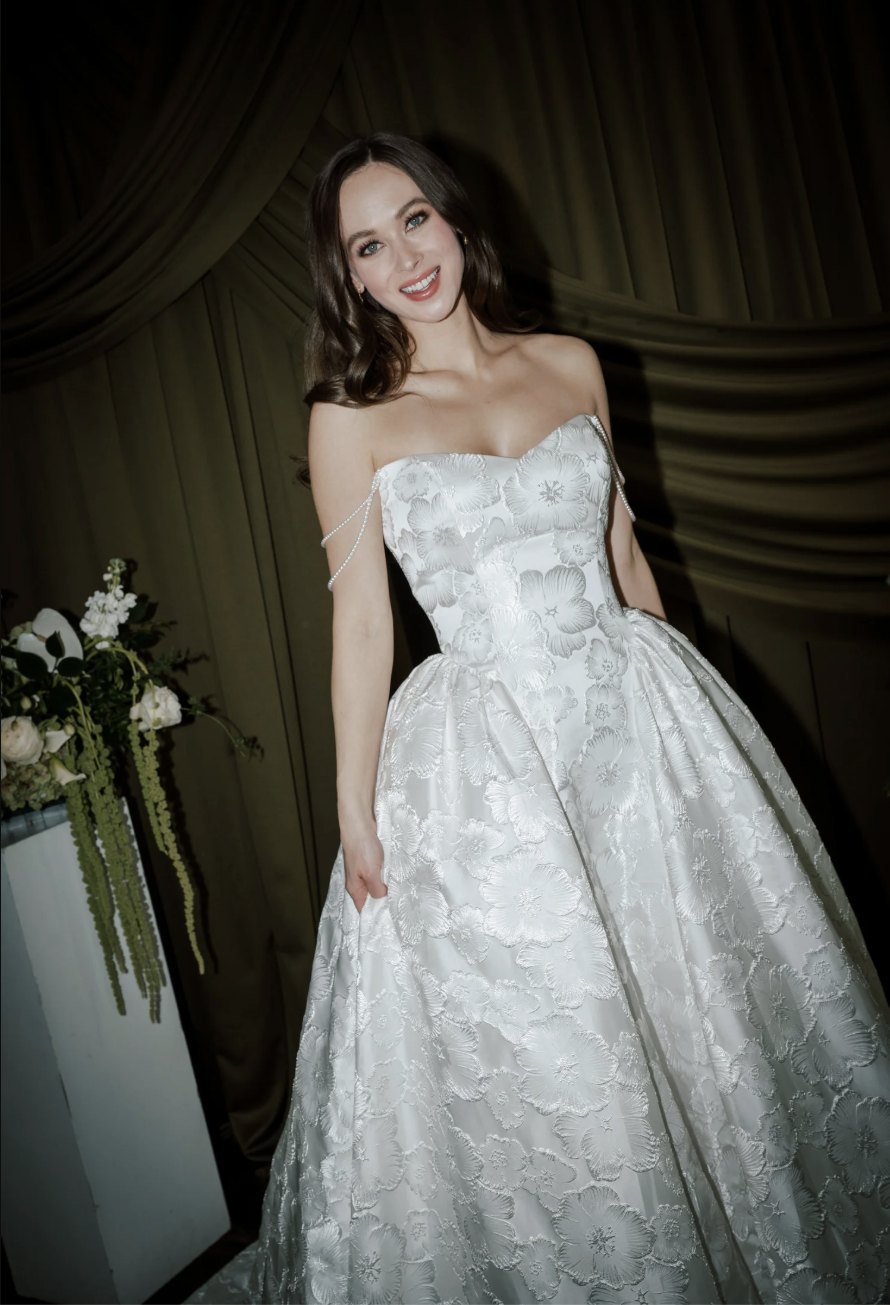 Elizabeth Lee