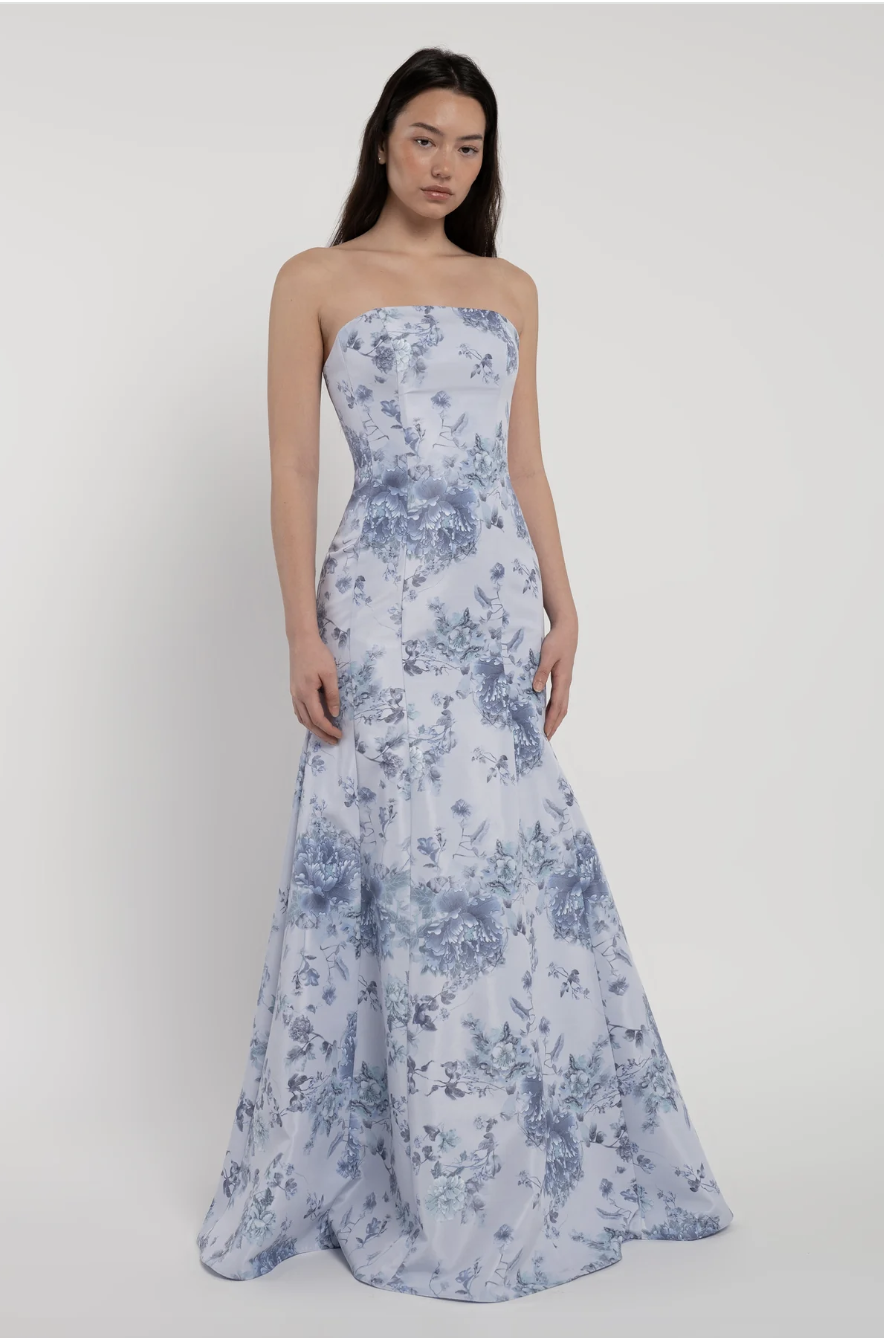 Fiona in Peony Garden Whisper Blue Multi