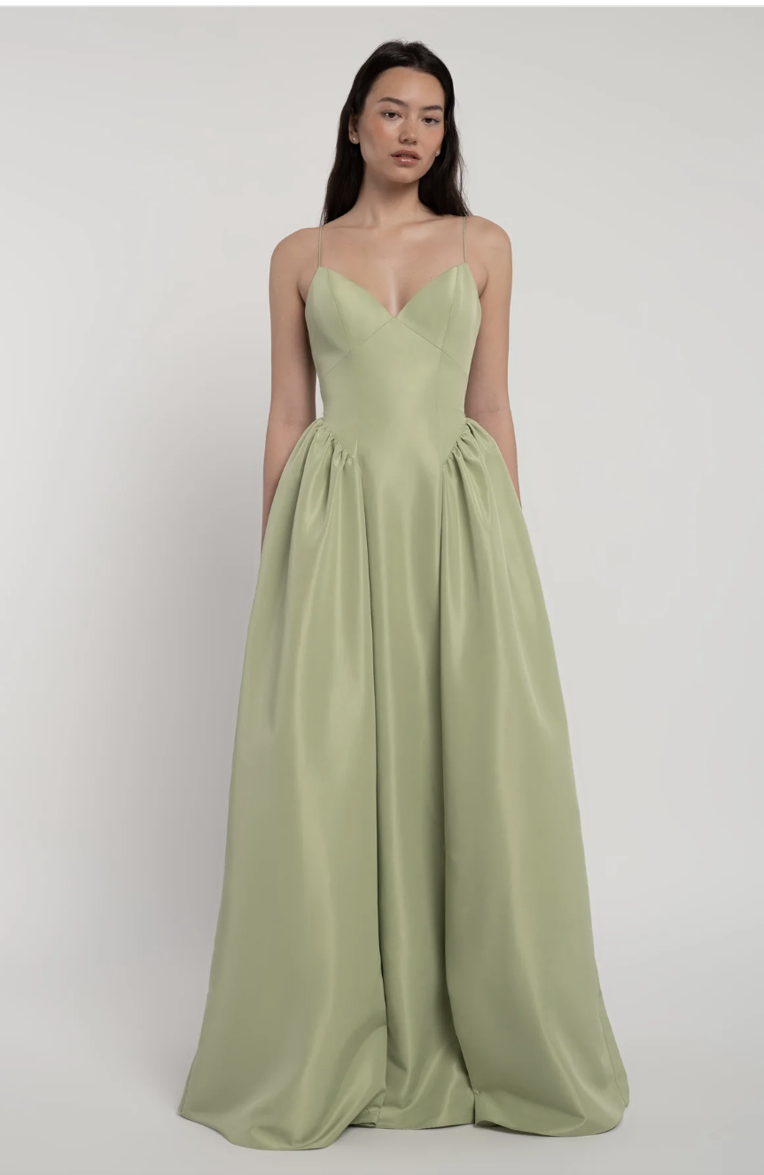 Leni in Pistachio