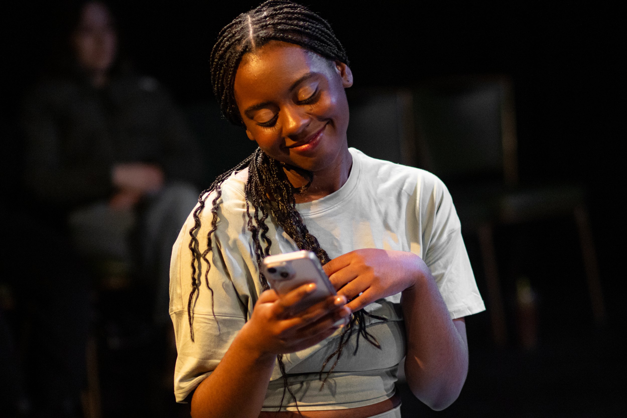 Carmia Imani as Carly
