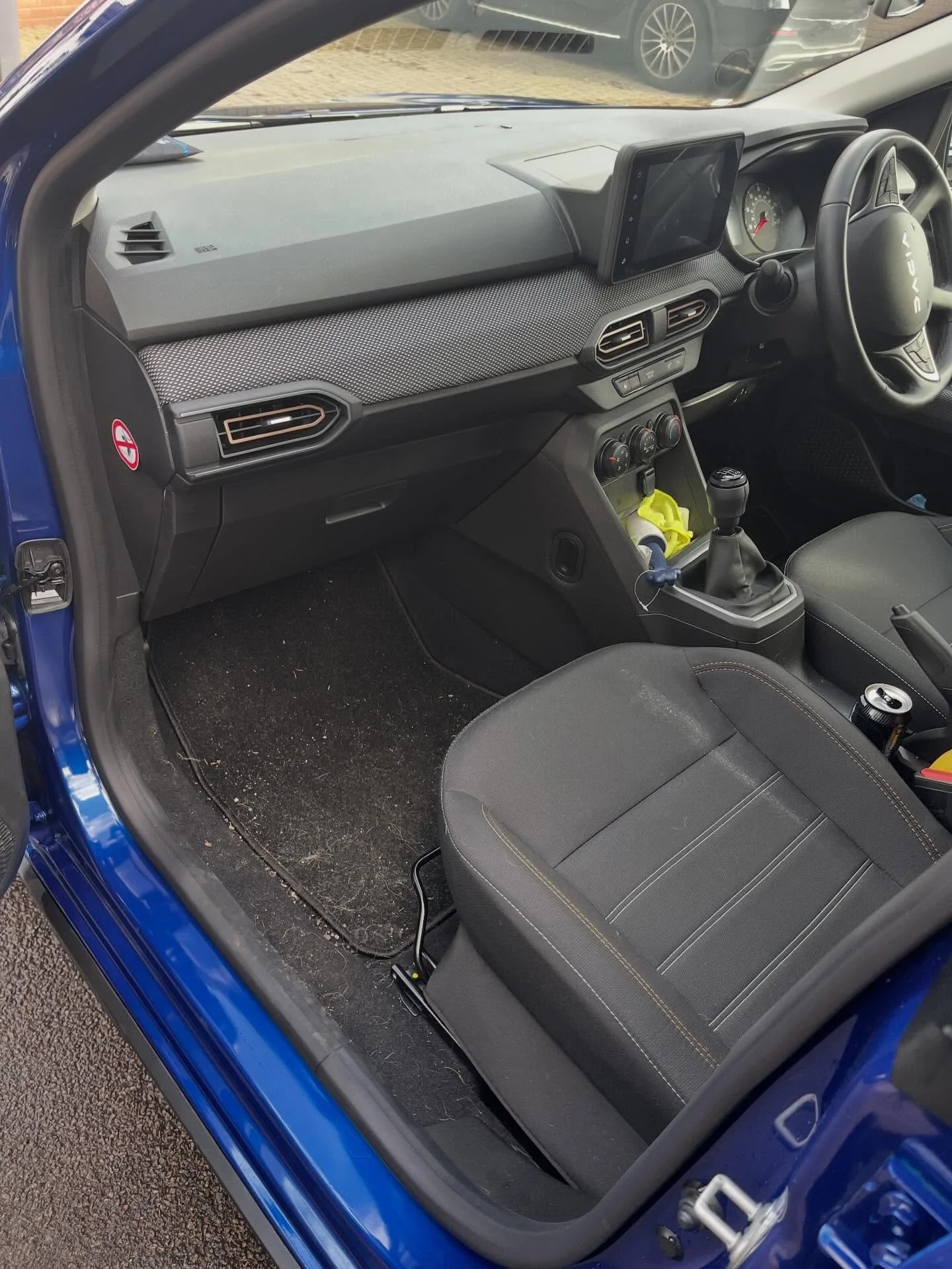 Dacia Sandero in for some attention ✨🚗 ✨If you are interested in give your vehicle the love it deserves get in touch, if it&rsquo;s a standard clean packages, becoming a member of our monthly care packages or taking your pride and joy to the next le