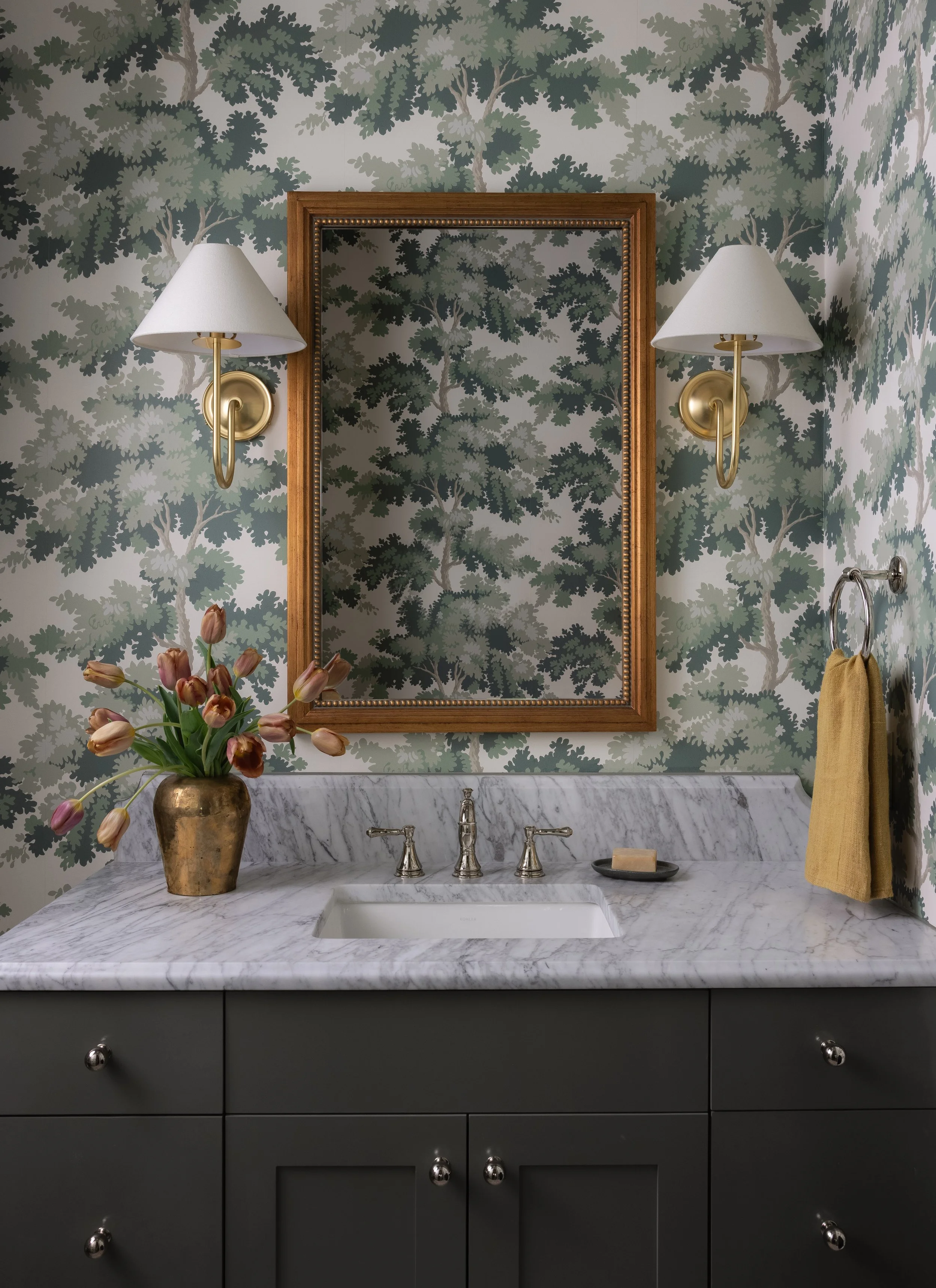 Lost Creek powder room