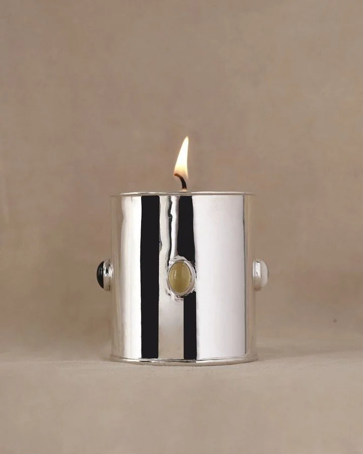 eternal flame
no other candle holds a candle to this candle

Give a gift that stands out.

Work with a designer to select beautiful quality items you will treasure. Heirloom quality items or just really good stuff. Items that will create memories wit