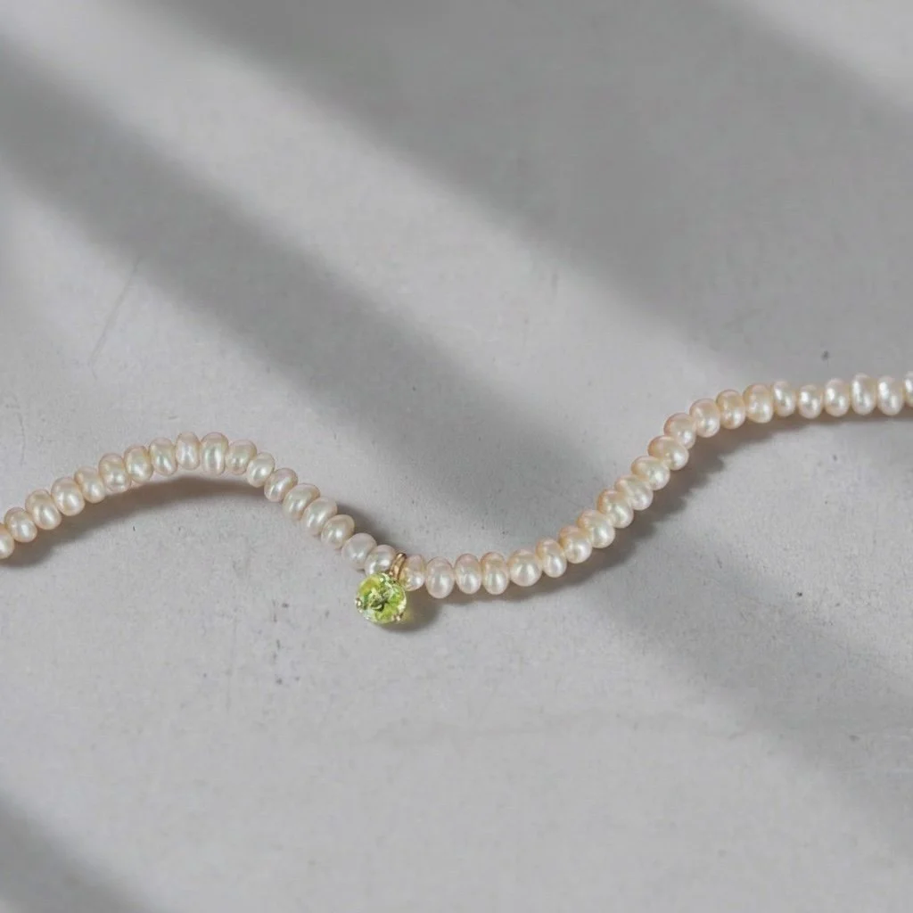Collier Pacific perles rosées et peridot.jpg