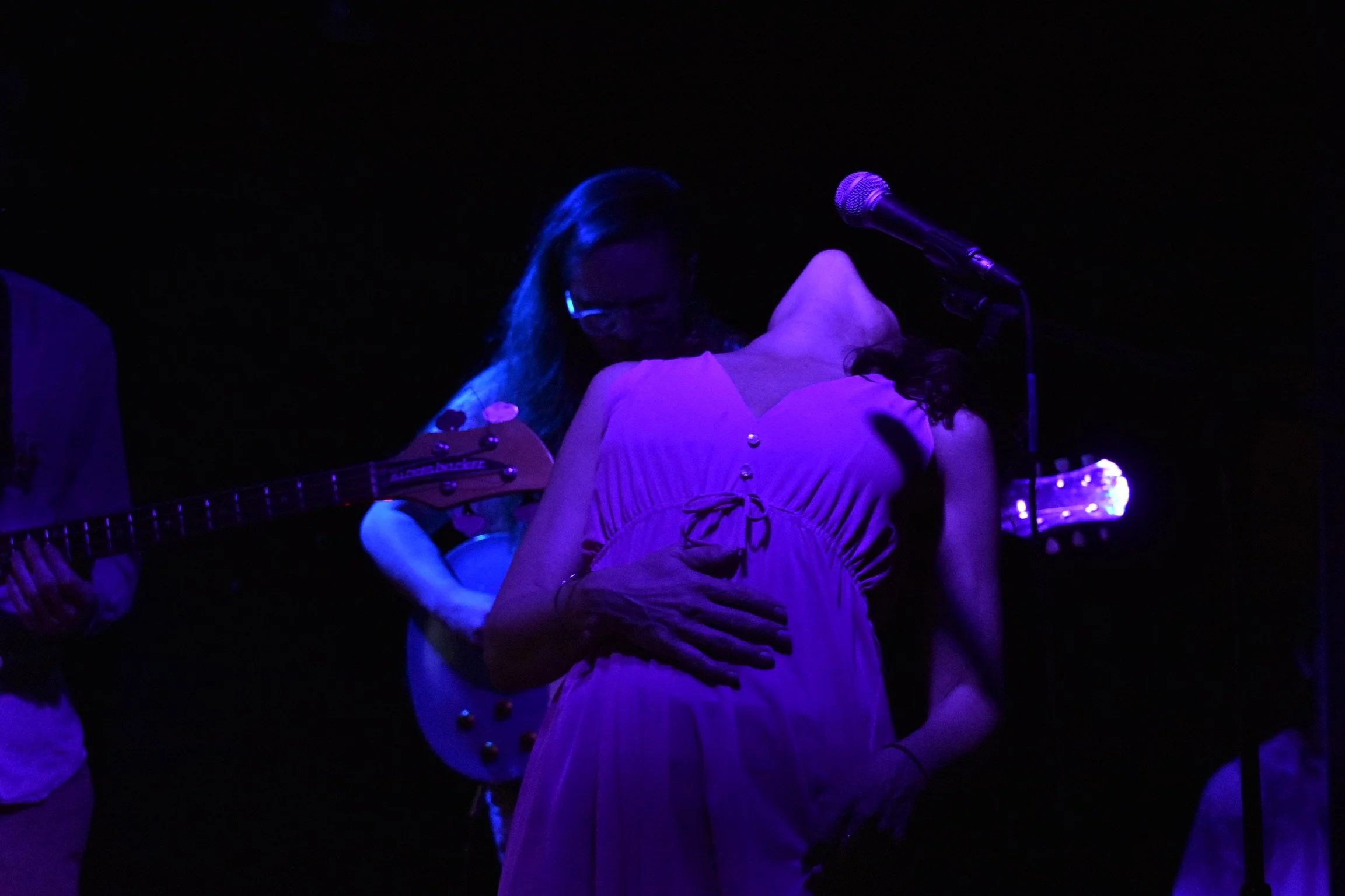 FREE Live Music Loungeabout: Pink Mercury