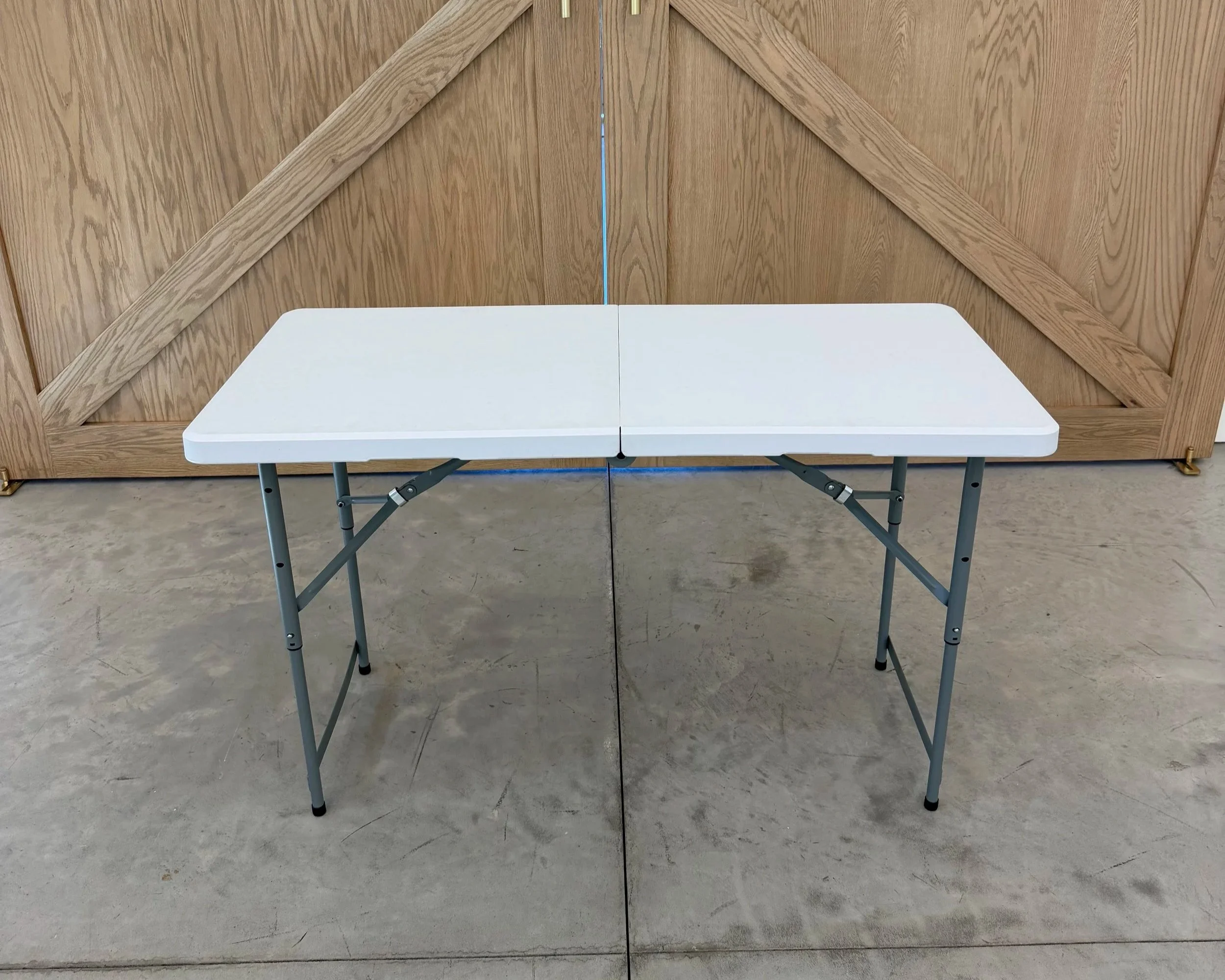 48" x 22" Rectangular Table