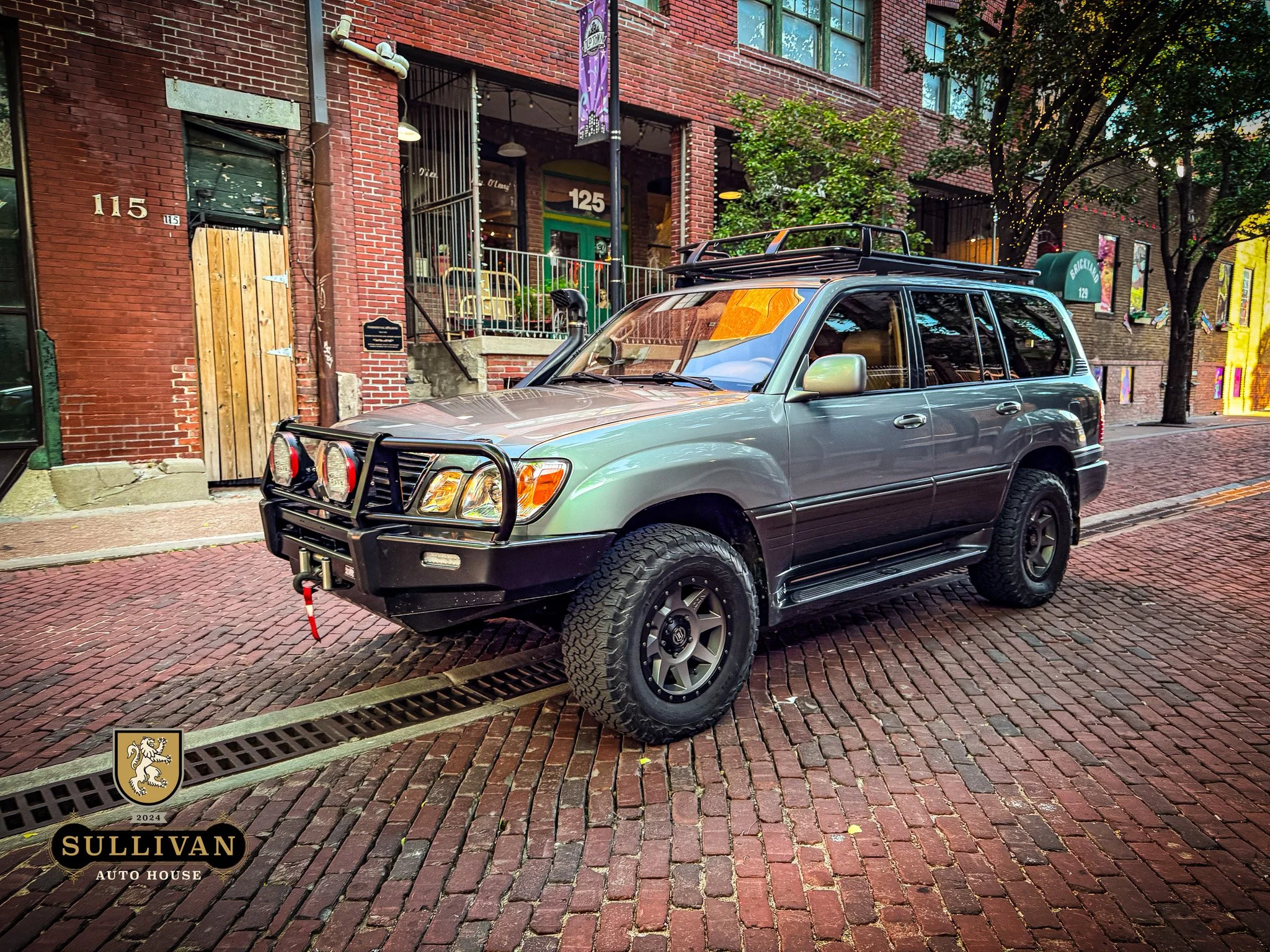 2001 Lexus LX470