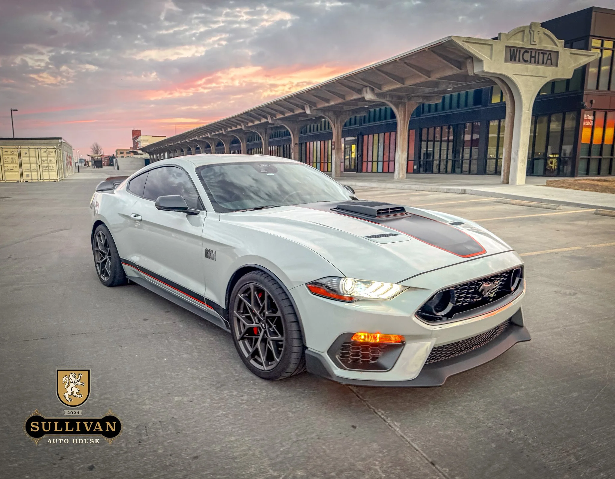 2022 Ford Mustang Mach 1