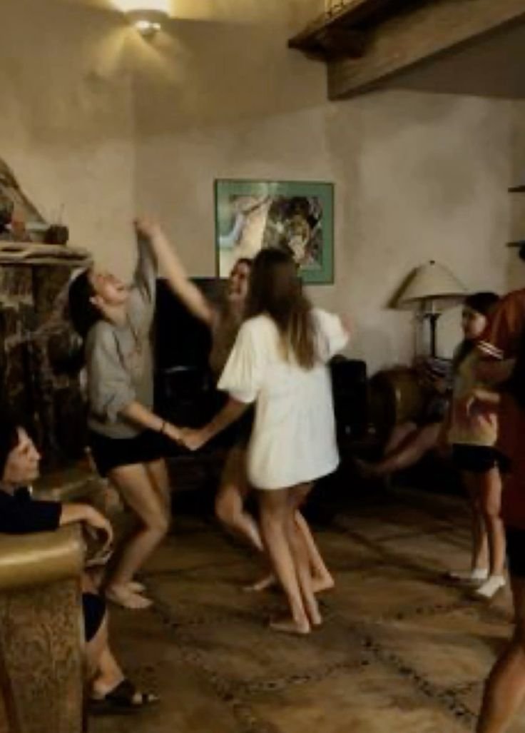 Girls dancing
