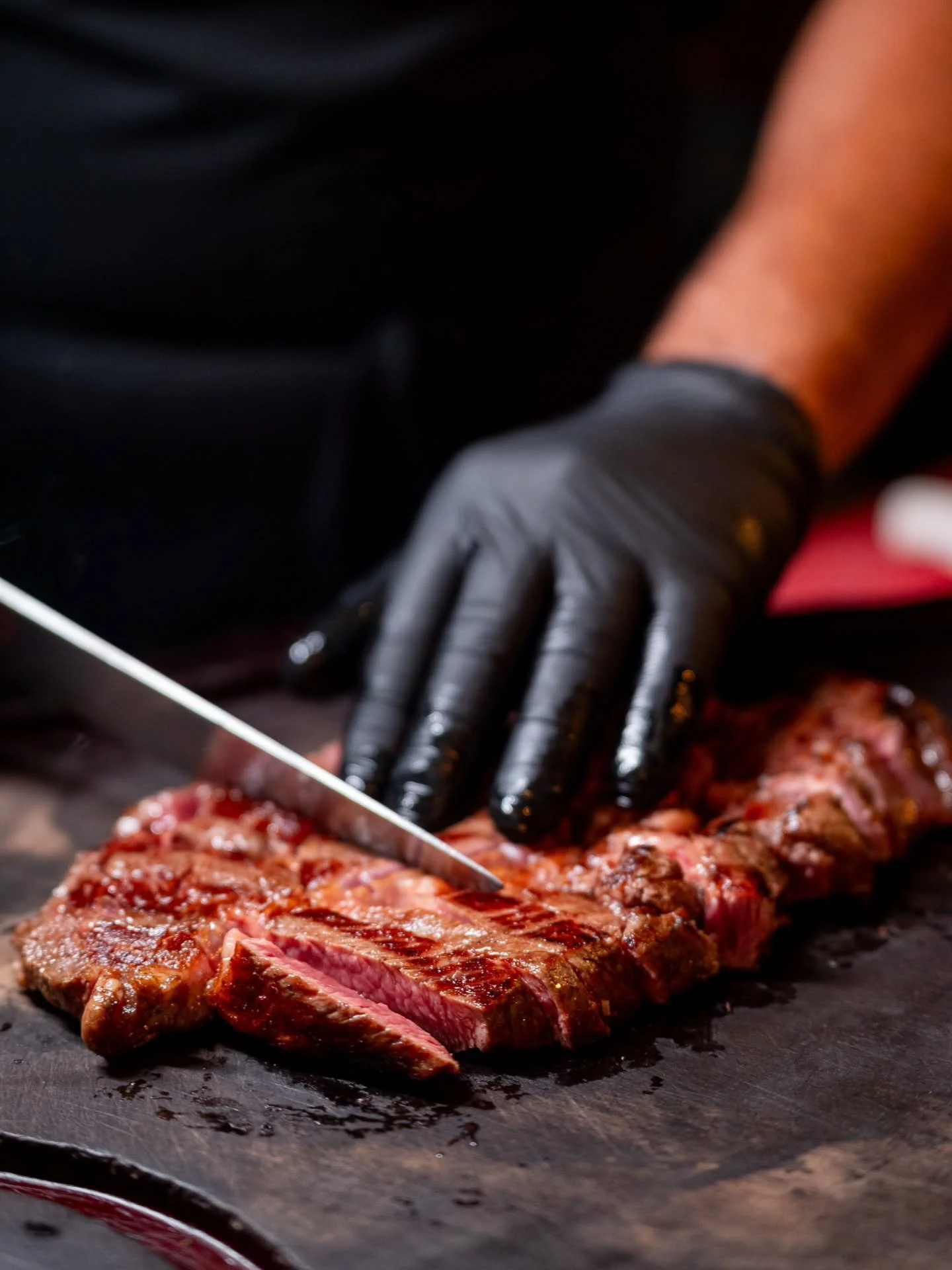 Segunda-feira tamb&eacute;m &eacute; dia de viver a ess&ecirc;ncia da Fazenda Churrascada! 🤠

Hoje, 15 de dezembro, funcionamos excepcionalmente das 12h &agrave;s 17h, com brasa acesa, clima de fazenda e aquele sabor que transforma o almo&ccedil;o e