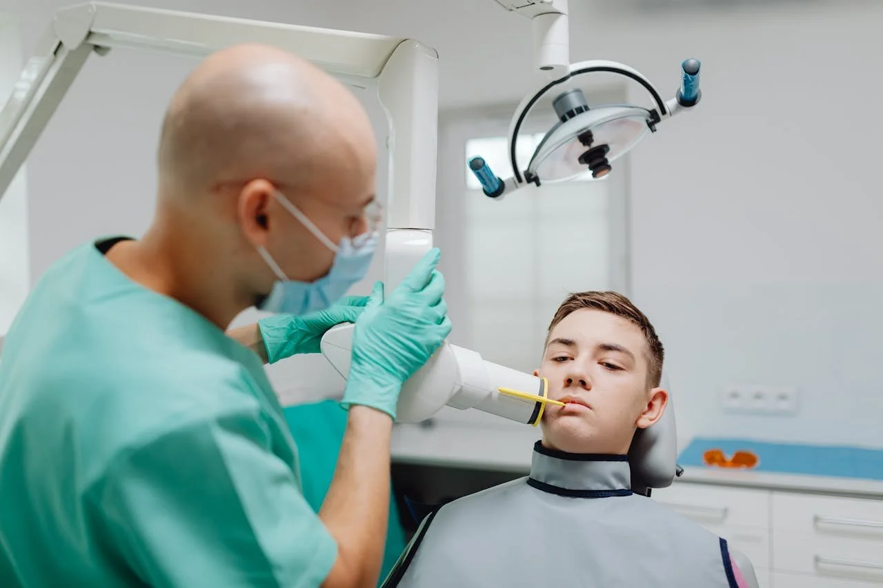 Can Teenagers Use Invisalign To Straight Their Teeth?