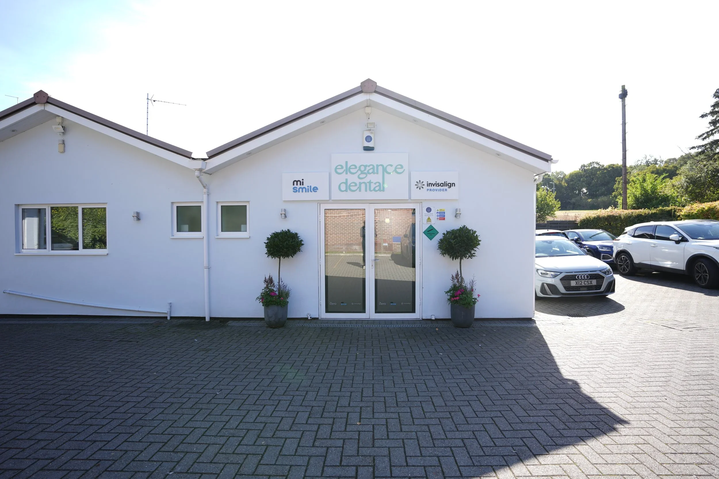 dentists in buntingford.