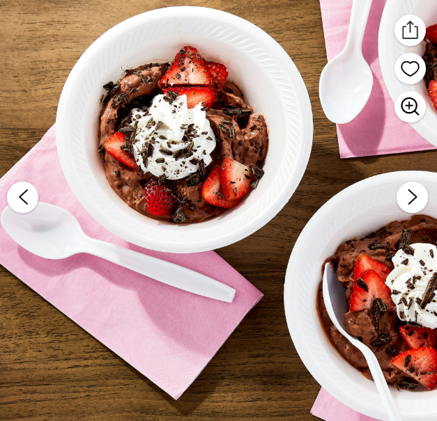 Plastic spoons2.jpeg.png