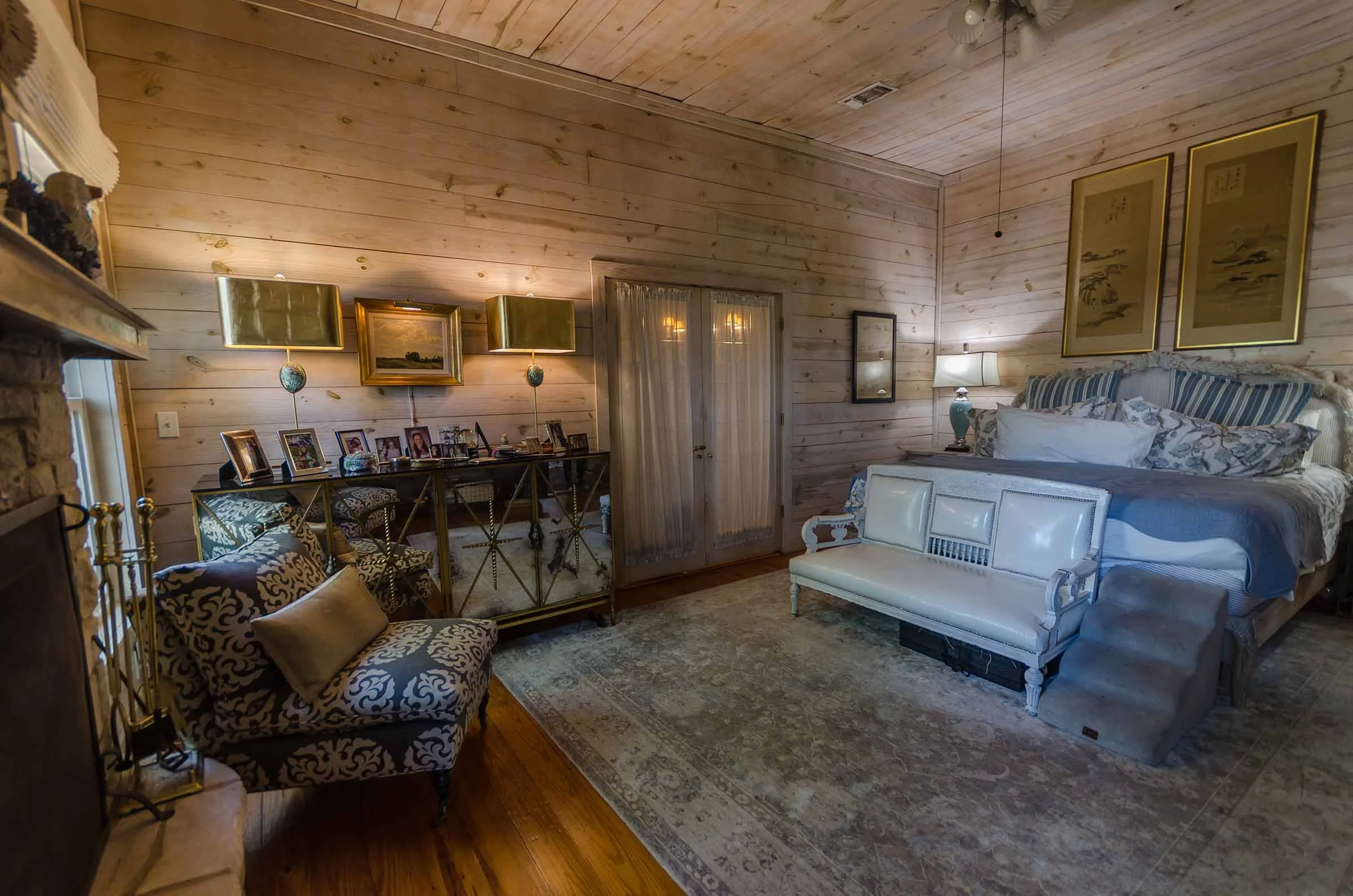 The 1895 Farm House - Short Term Rental in Round Top, TX - Lonely Goat Farm