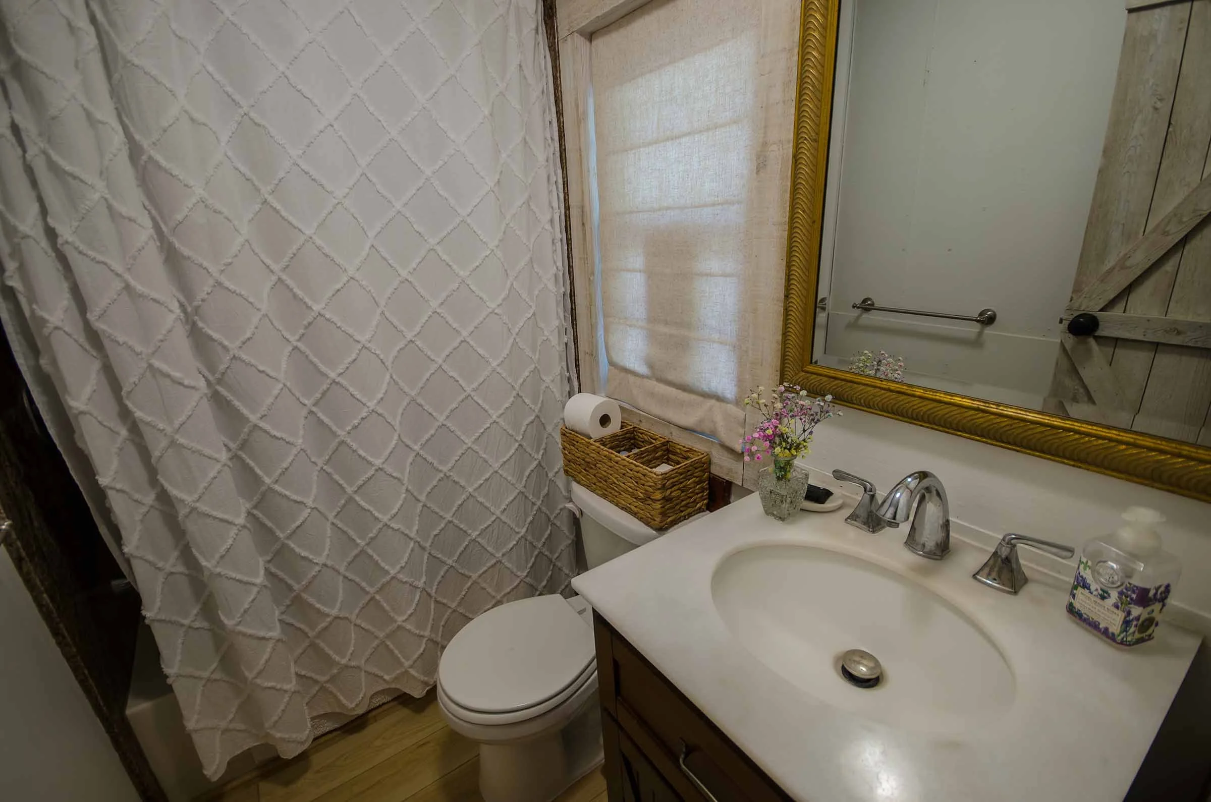 The Veranda Cabin - Short Term Rental in Round Top, TX - Lonely Goat Farm