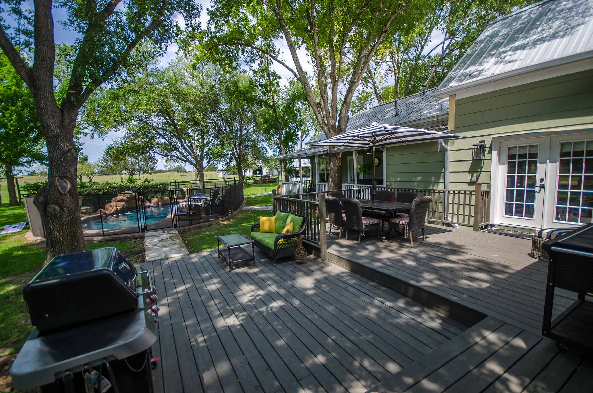 The 1895 Farm House - Short Term Rental in Round Top, TX - Lonely Goat Farm