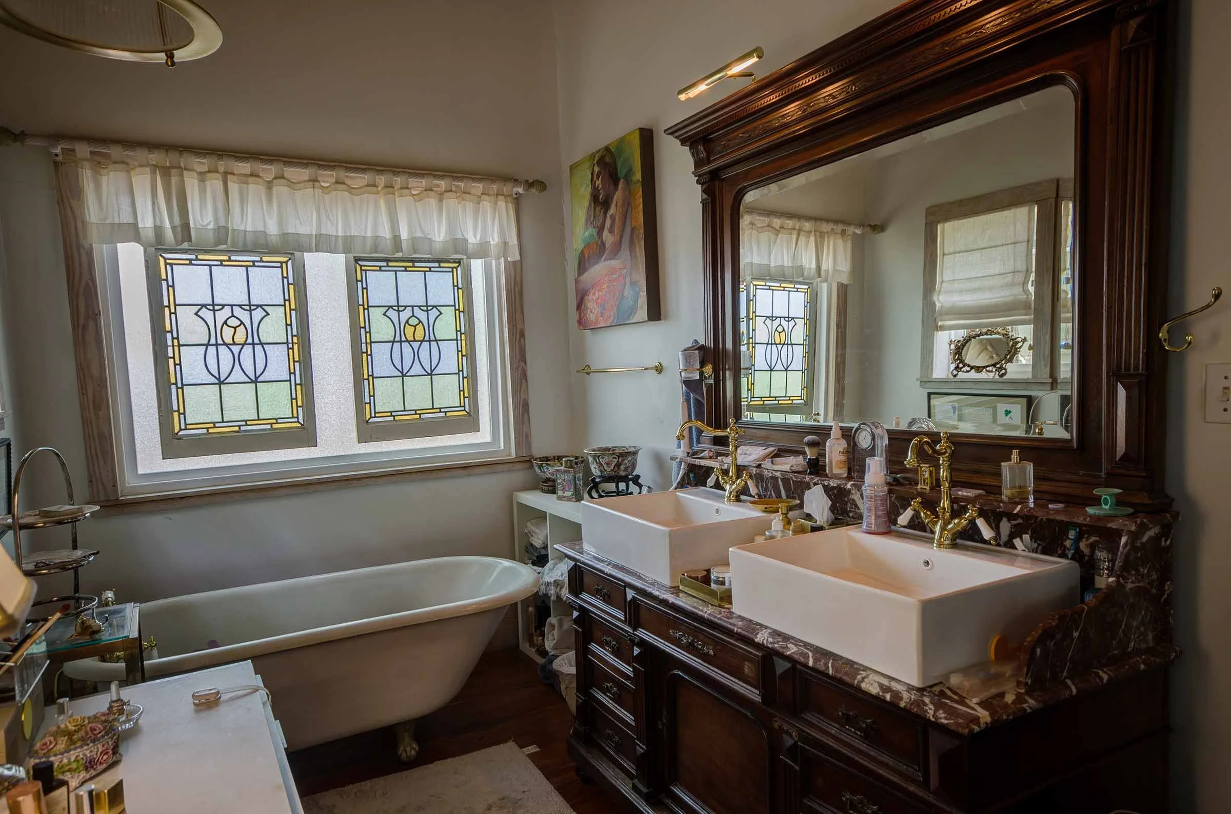 The 1895 Farm House - Short Term Rental in Round Top, TX - Lonely Goat Farm